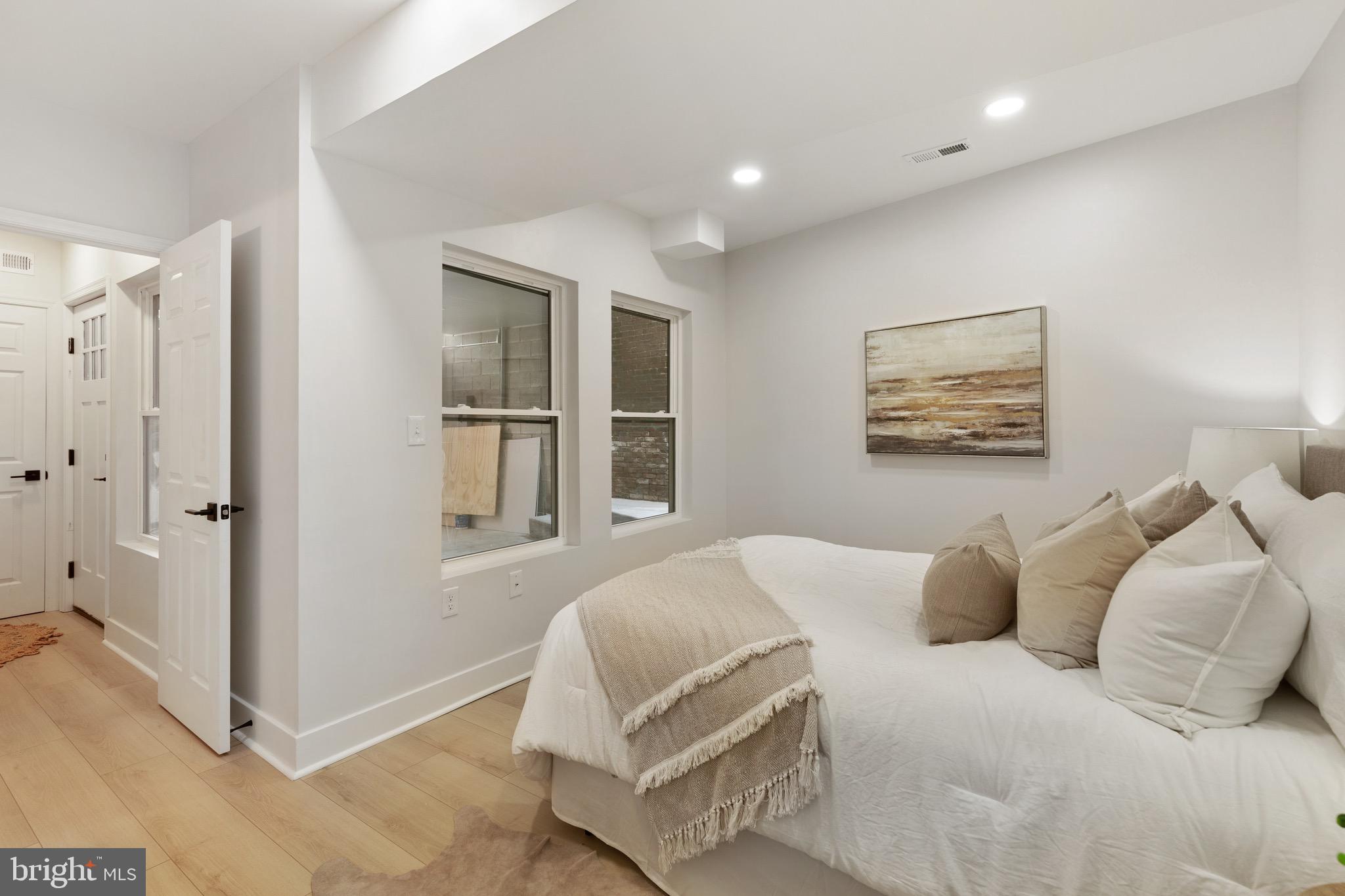 FELLS POINT HISTORIC DISTRICT - Residential Lease