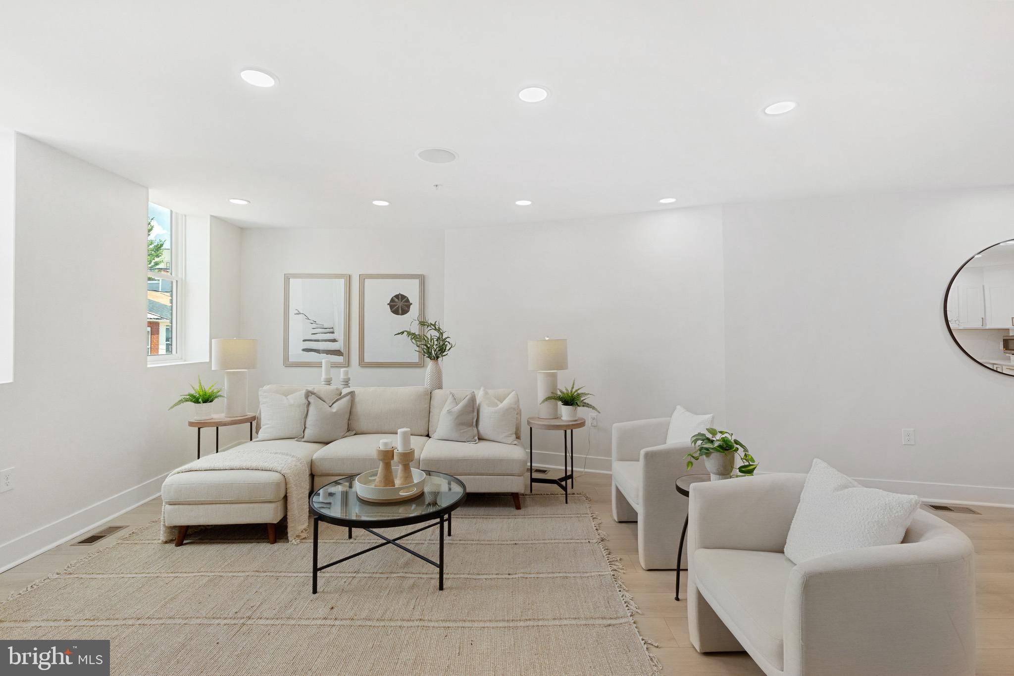 FELLS POINT HISTORIC DISTRICT - Residential Lease