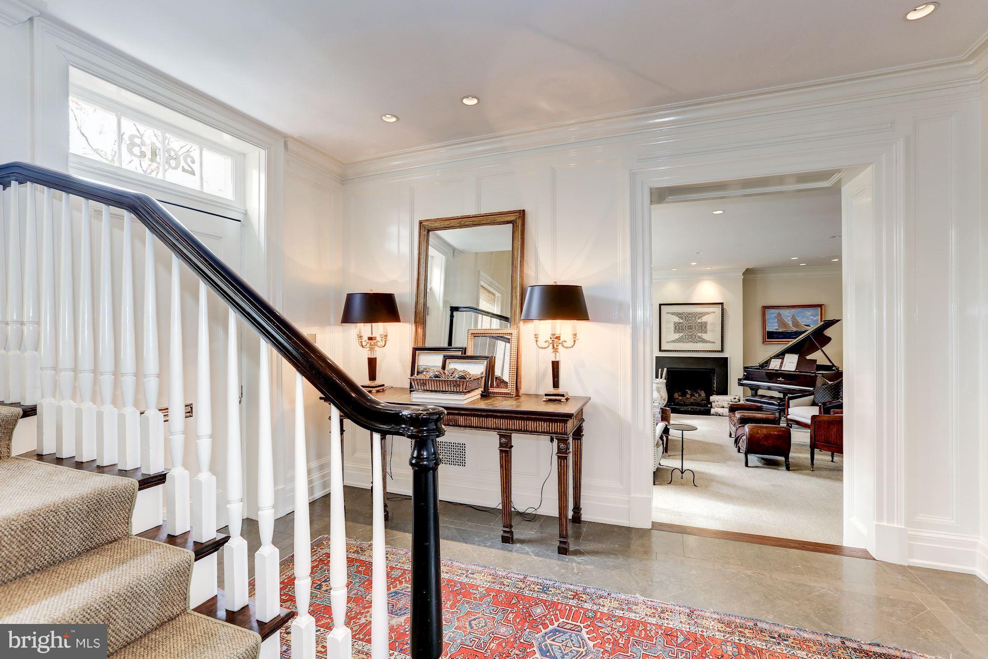 GEORGETOWN - Residential
