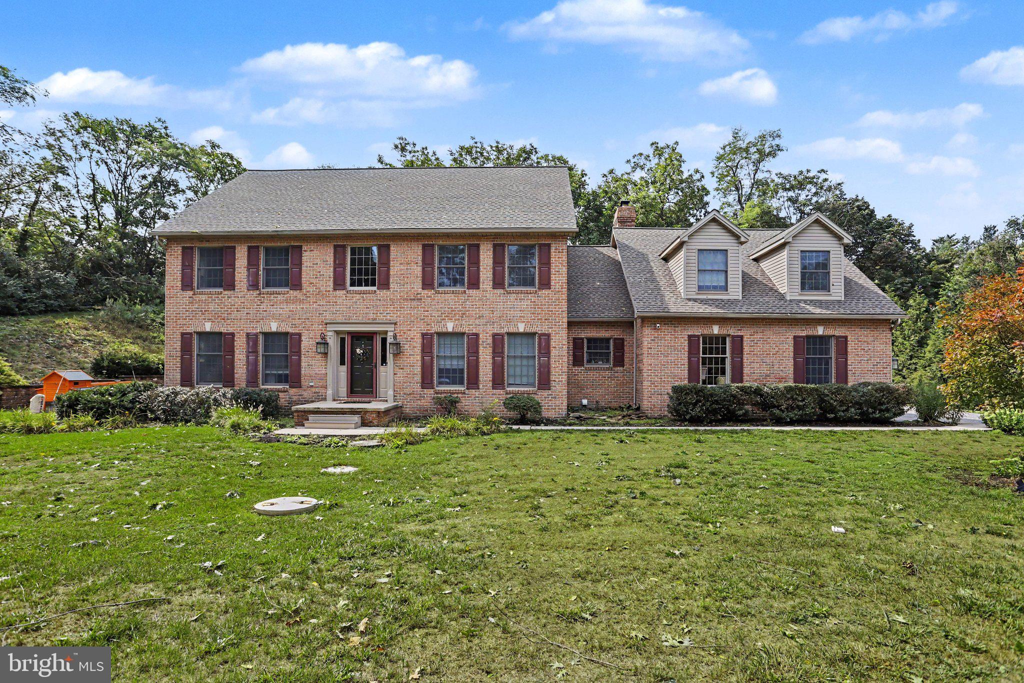 2005 WOODBERRY ROAD