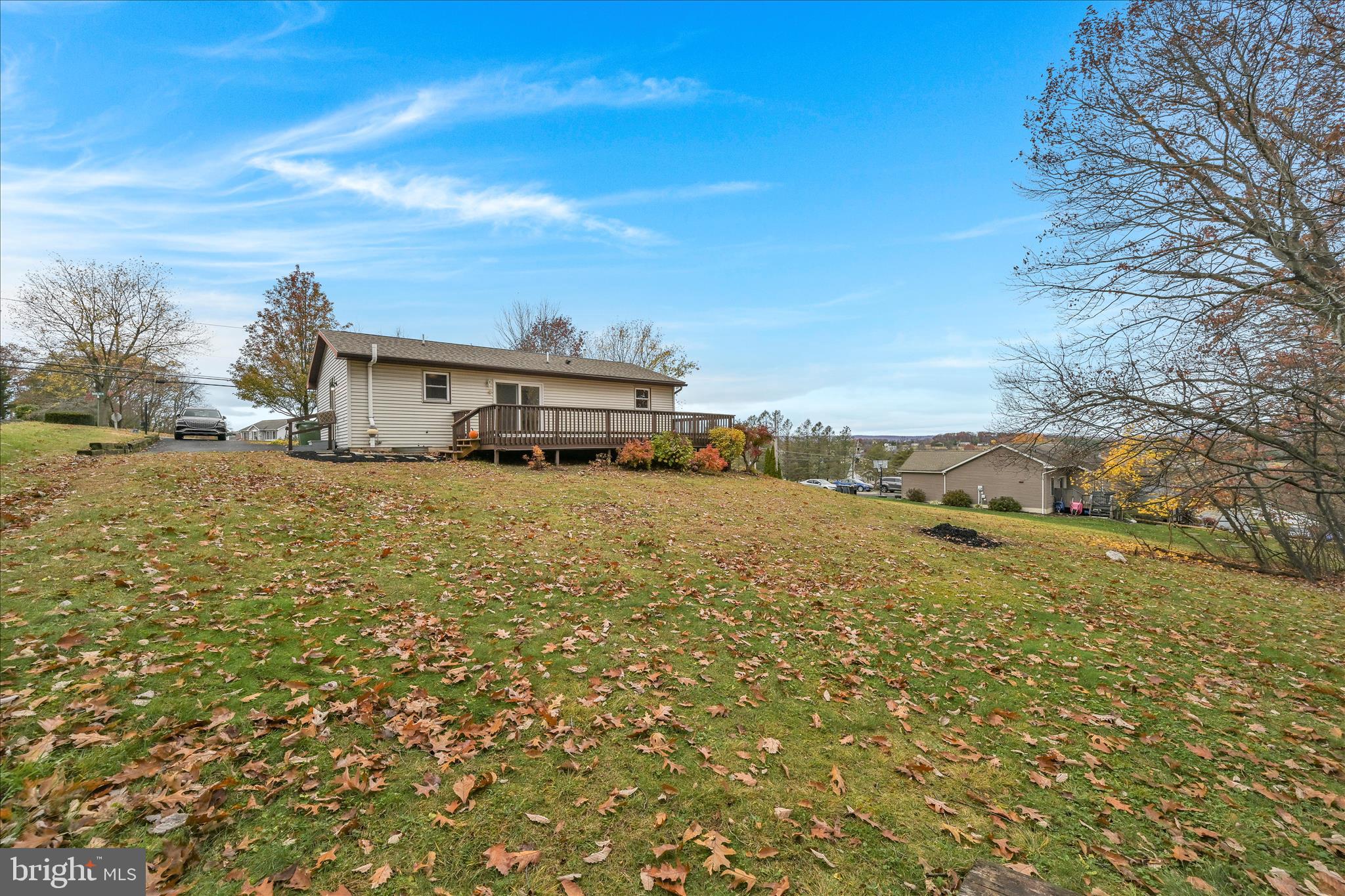 LAKE WYNONAH - Residential