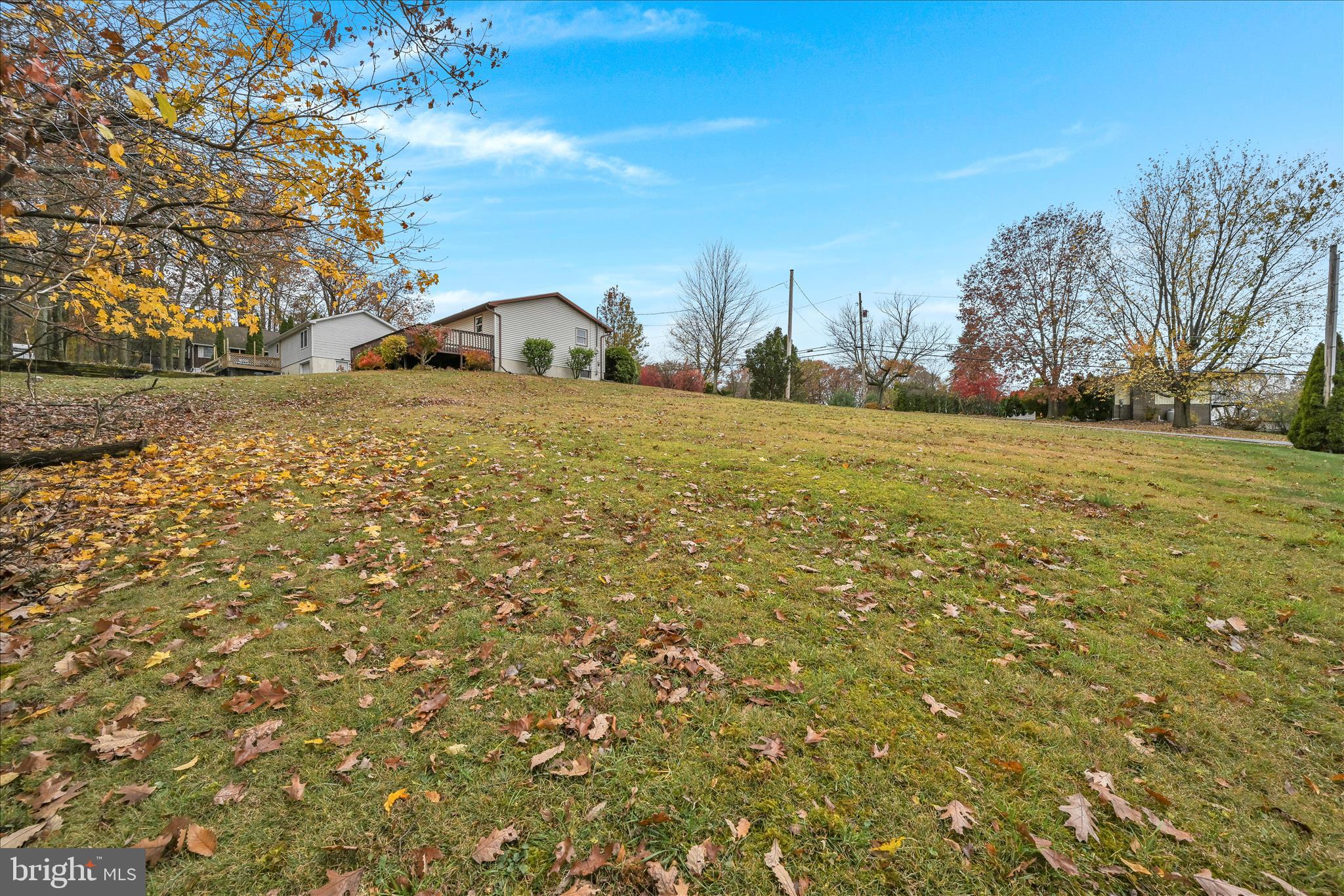 LAKE WYNONAH - Residential