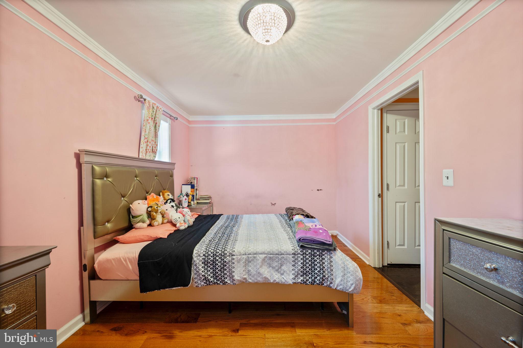 ROSEDALE - Residential