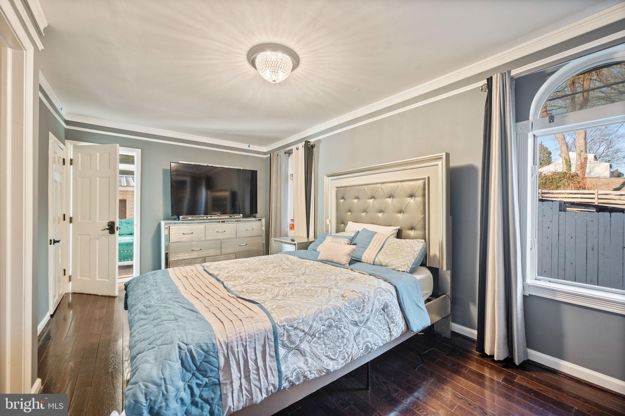 ROSEDALE - Residential