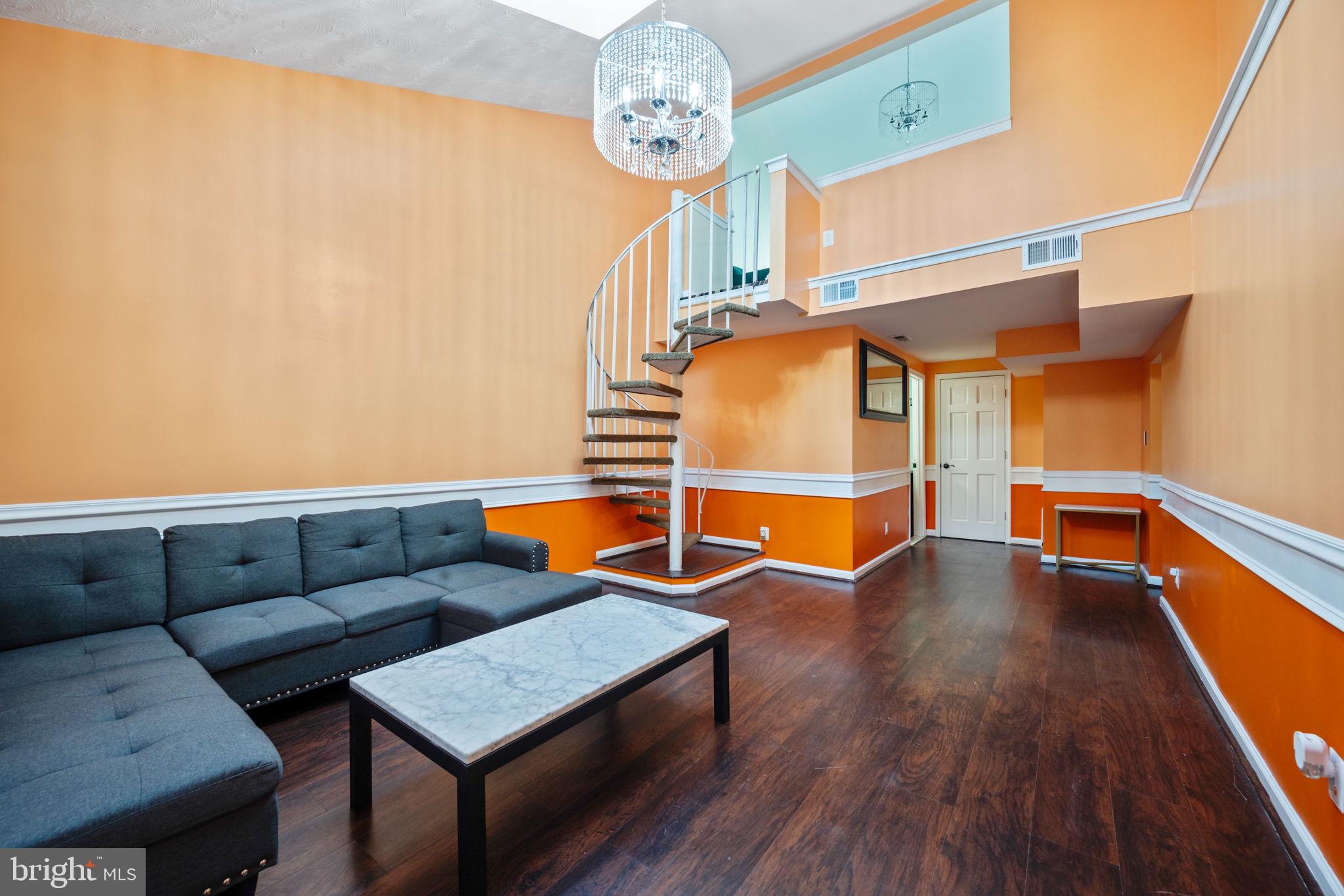 ROSEDALE - Residential