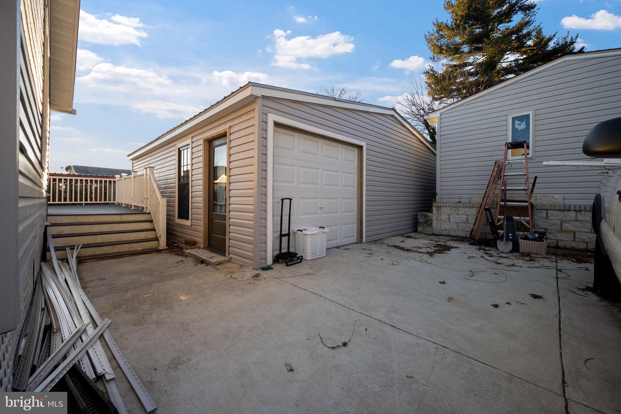 ROSEDALE - Residential