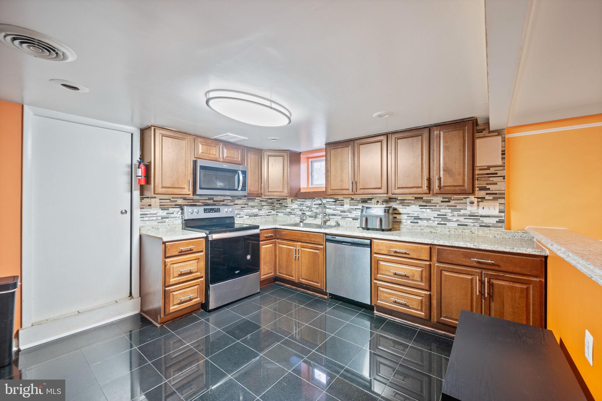 ROSEDALE - Residential