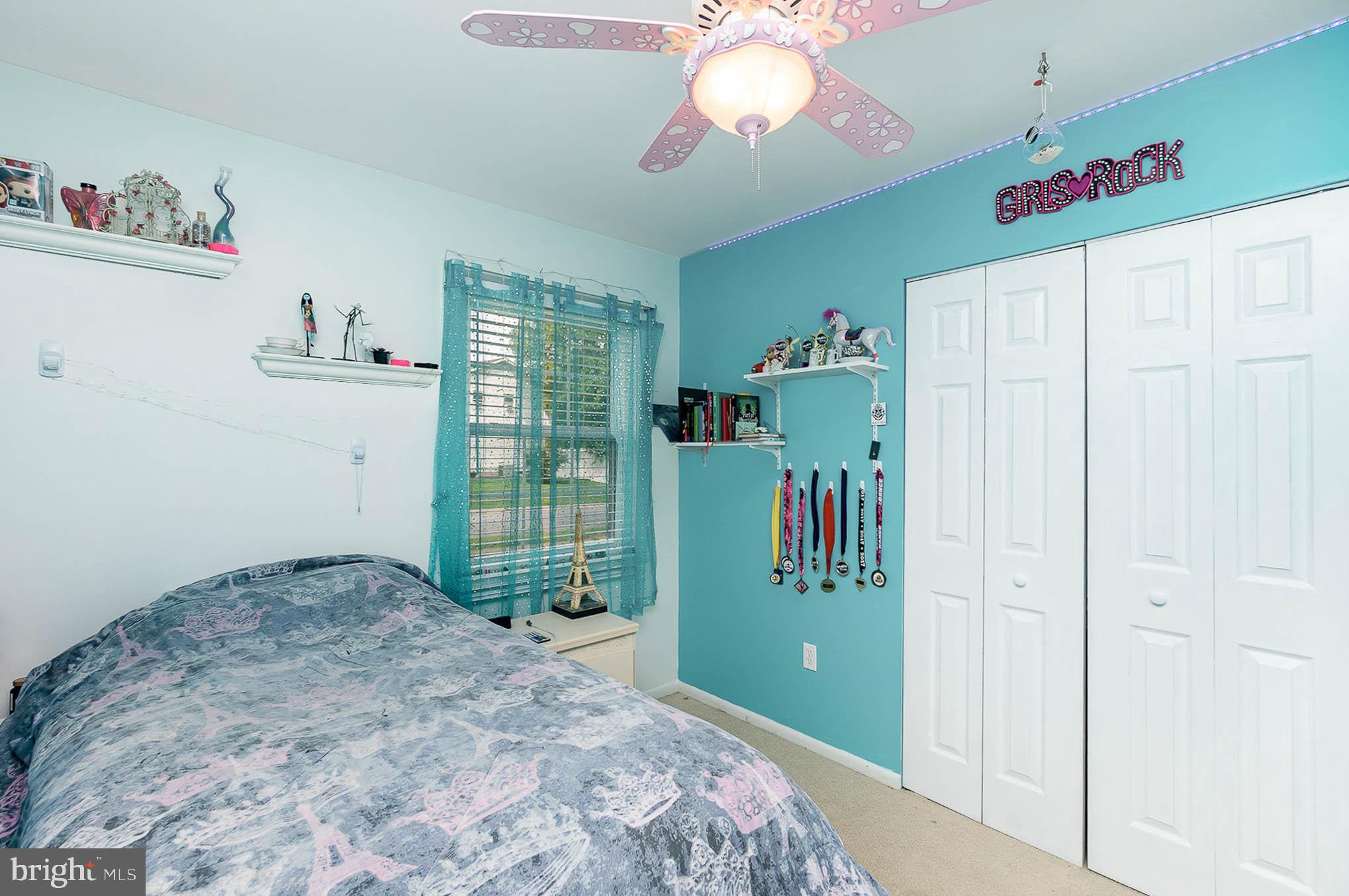 BRIGHT OAKS - Residential