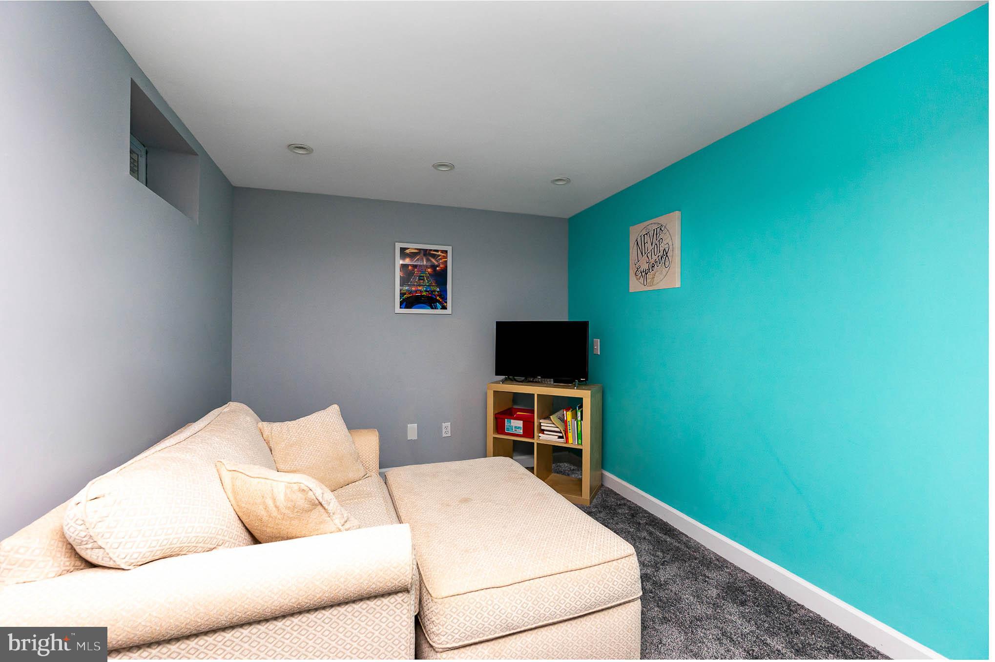 BRIGHT OAKS - Residential