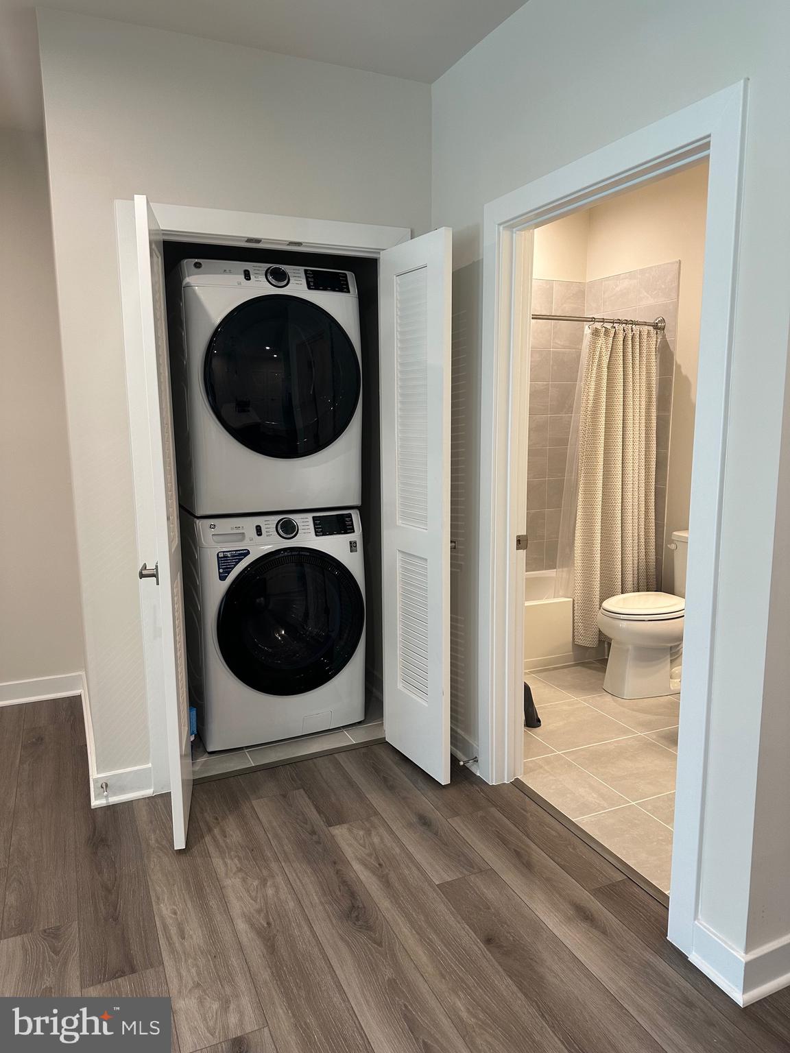 TURF VALLEY - Residential