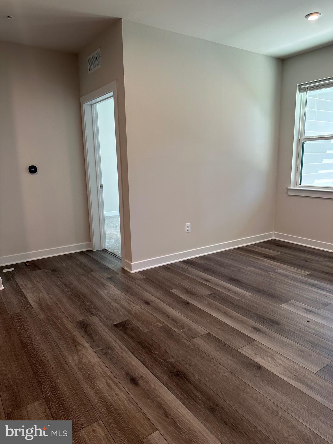 TURF VALLEY - Residential