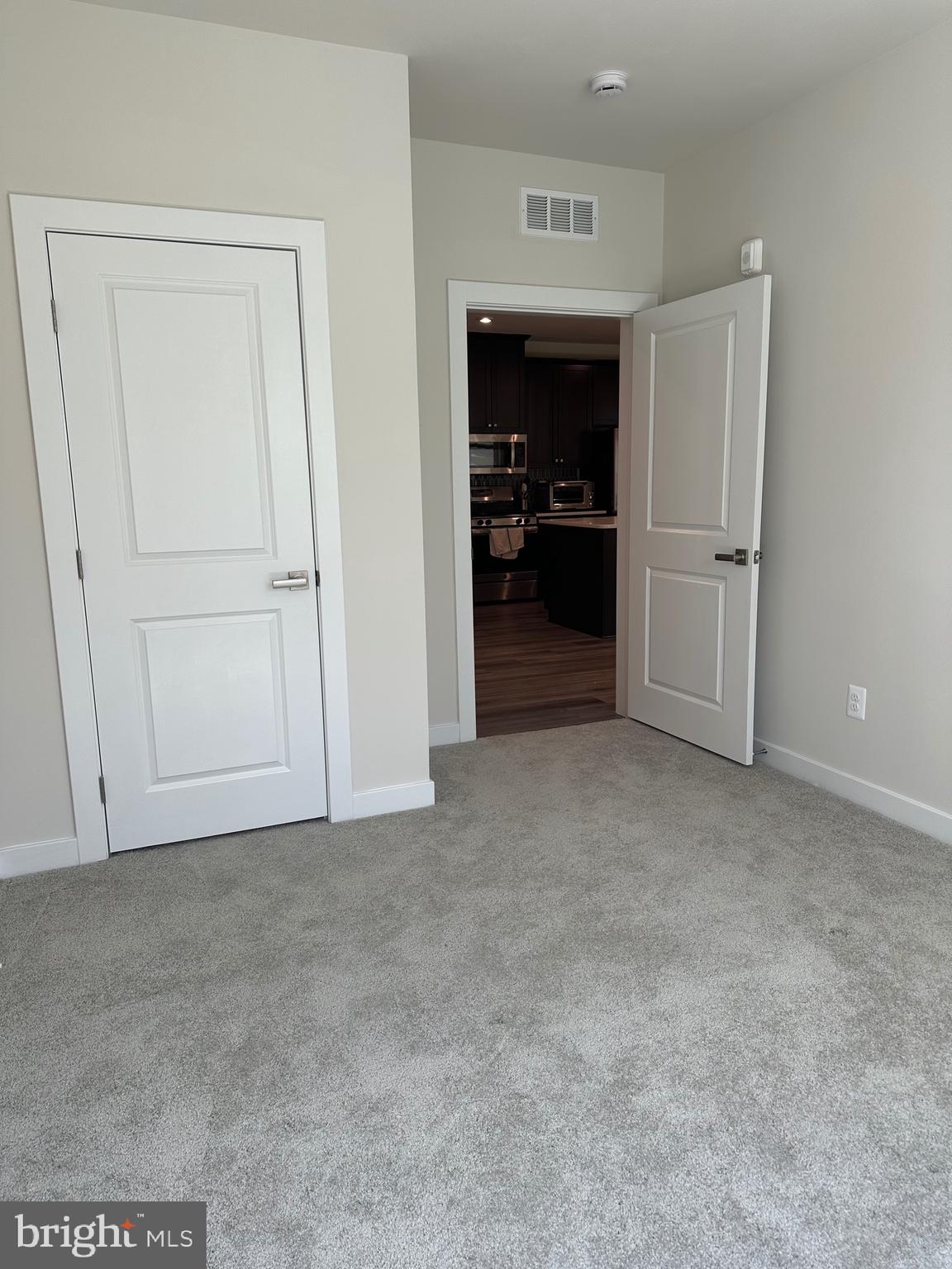 TURF VALLEY - Residential