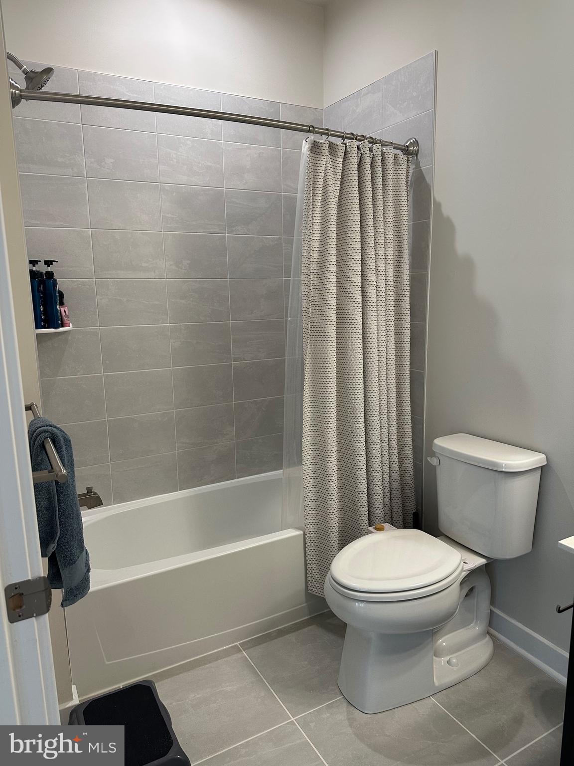 TURF VALLEY - Residential