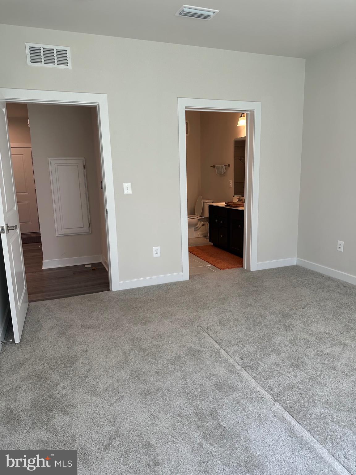 TURF VALLEY - Residential