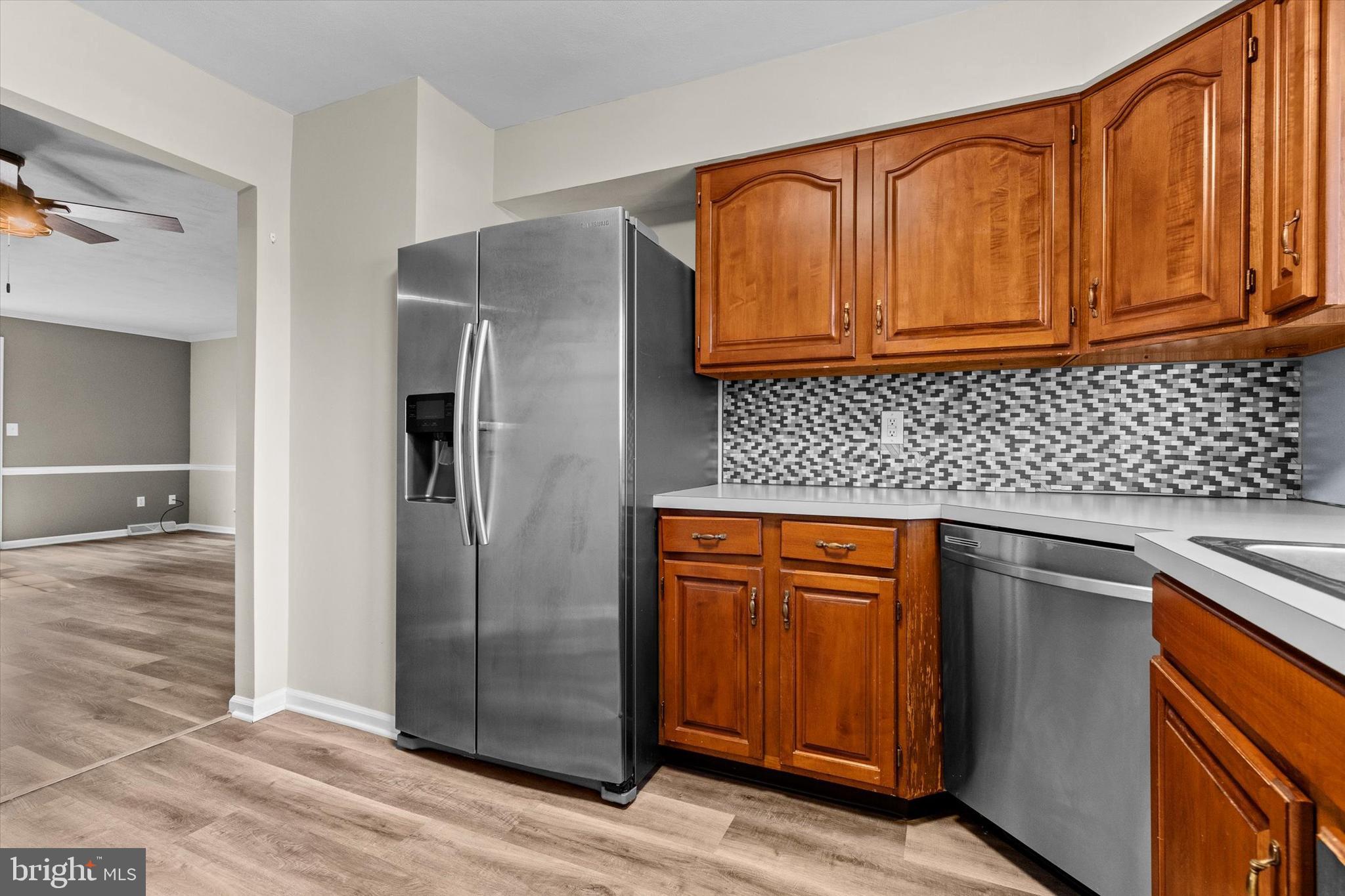 WESTLYN CONDOS - Residential