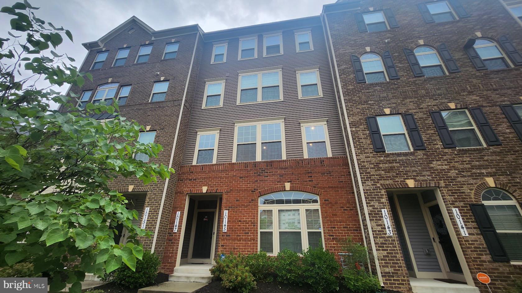 GLEN DALE COMMONS PHASE 2 - Residential Lease