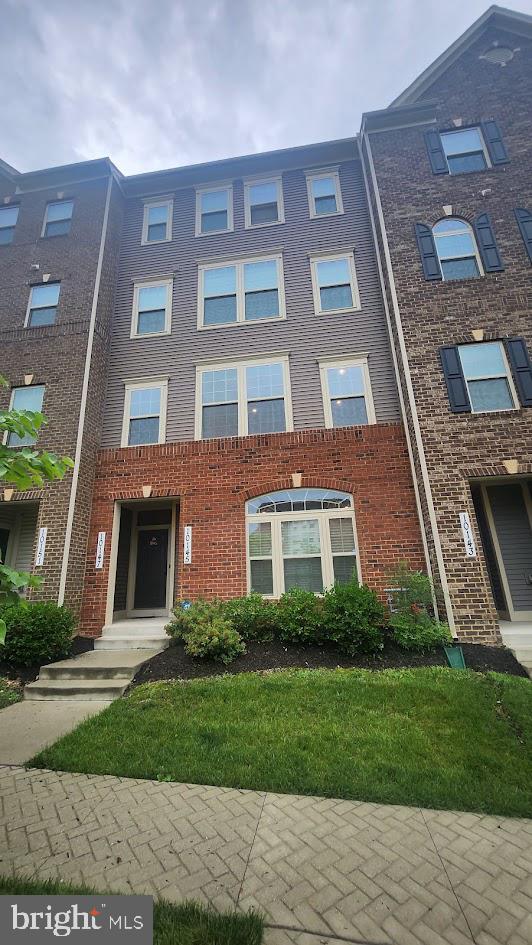 GLEN DALE COMMONS PHASE 2 - Residential Lease