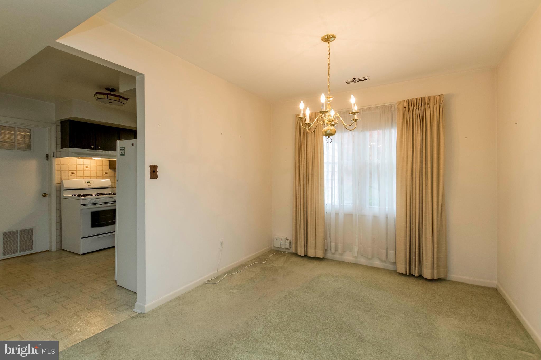 GLENMONT - Residential