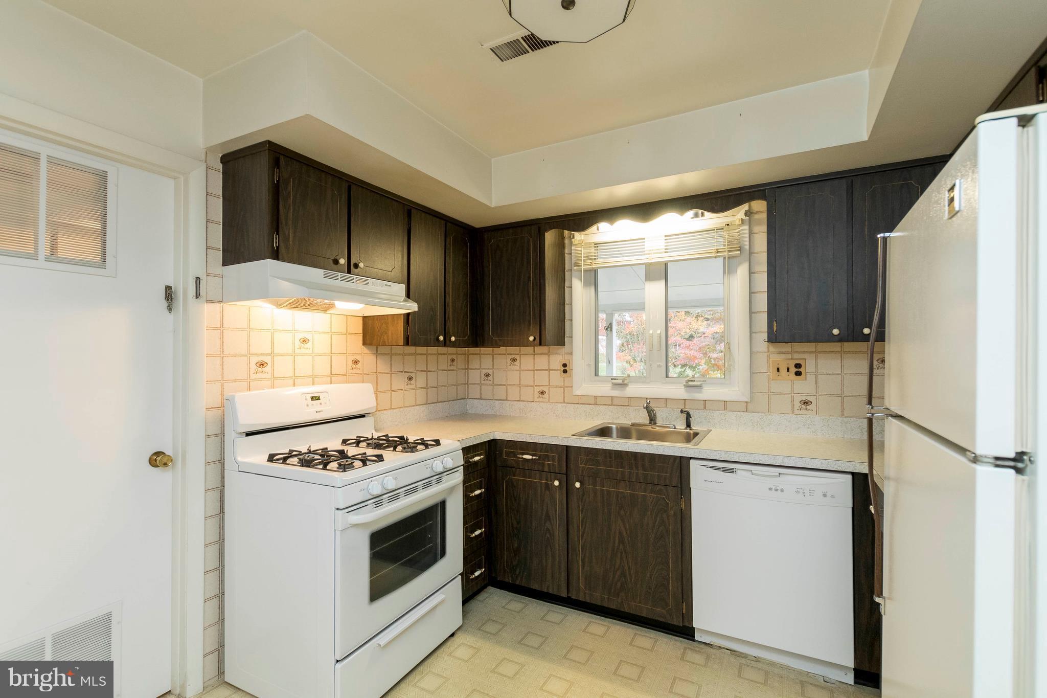 GLENMONT - Residential