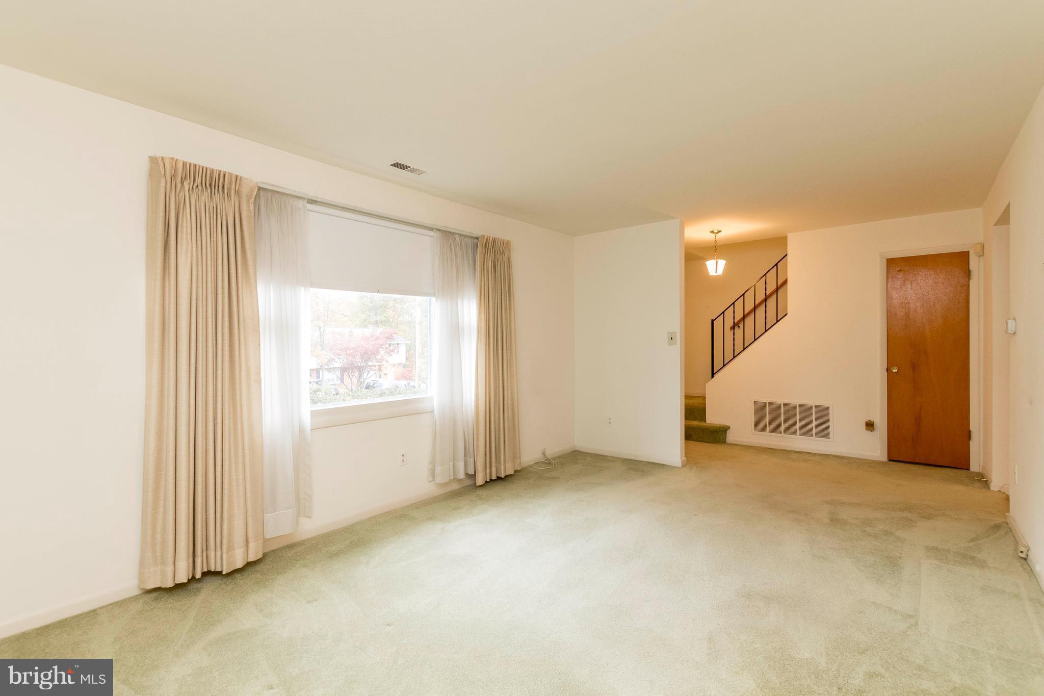 GLENMONT - Residential