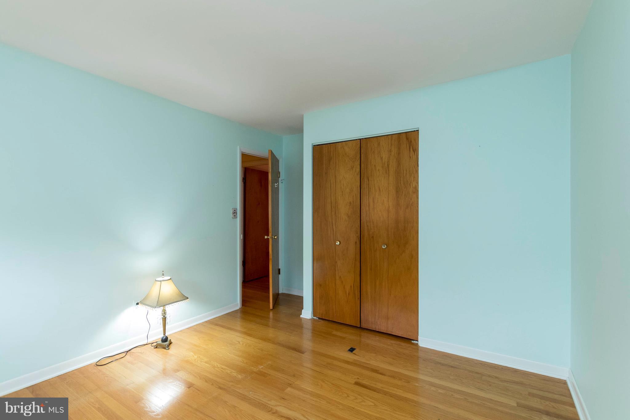 GLENMONT - Residential