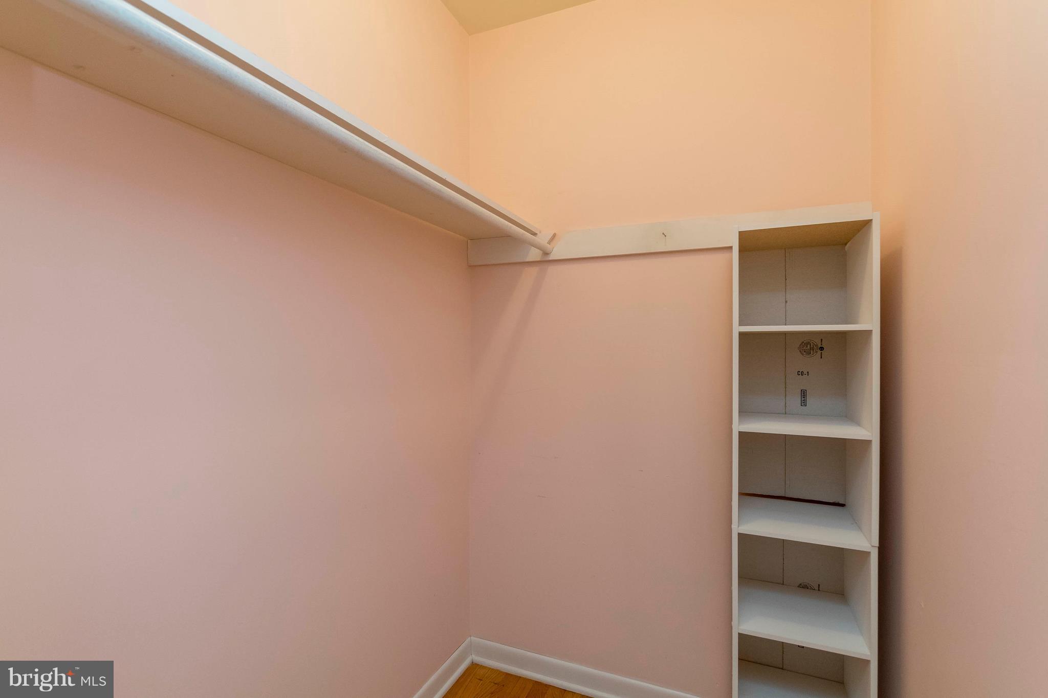 GLENMONT - Residential