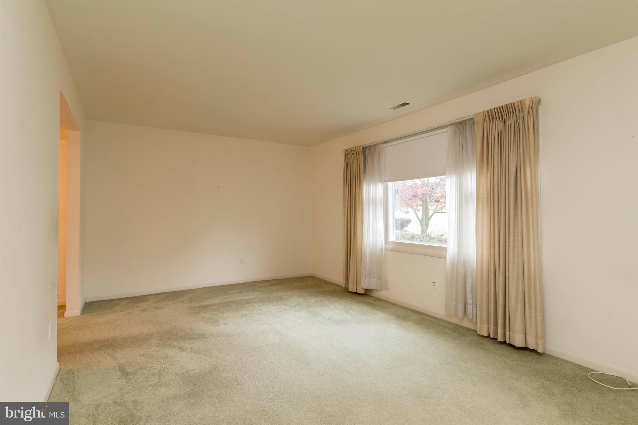 GLENMONT - Residential