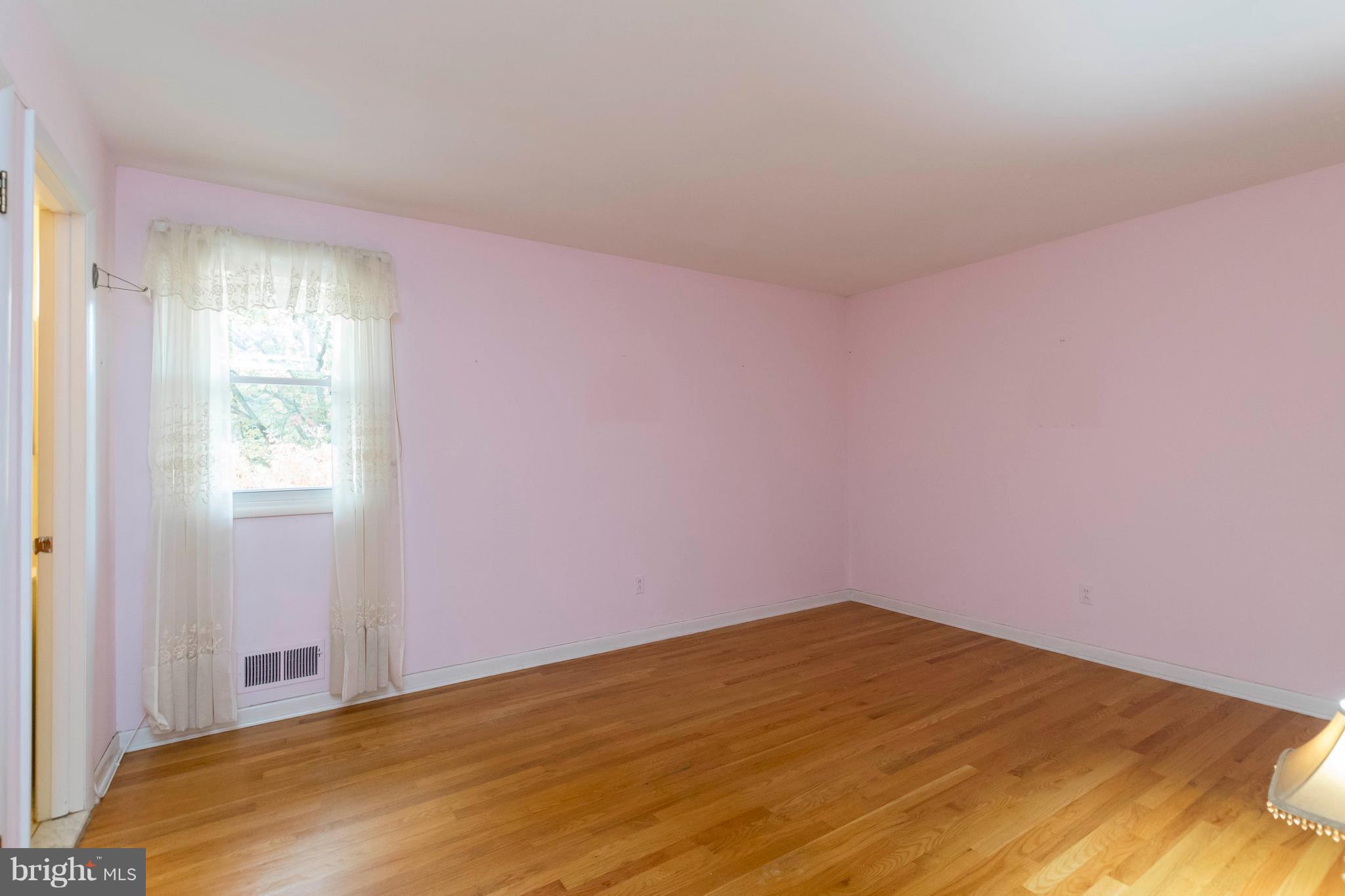 GLENMONT - Residential