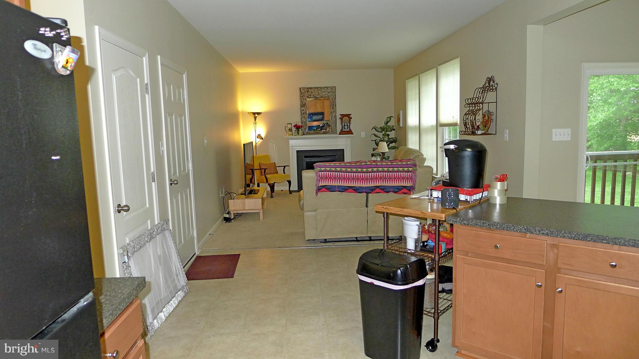 VILLAGE OF WASHINGTON TRAIL - Residential