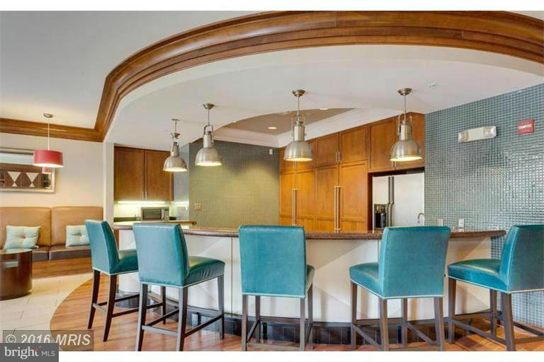 SAVOY AT RESTON TOWN CENTER - Residential Lease