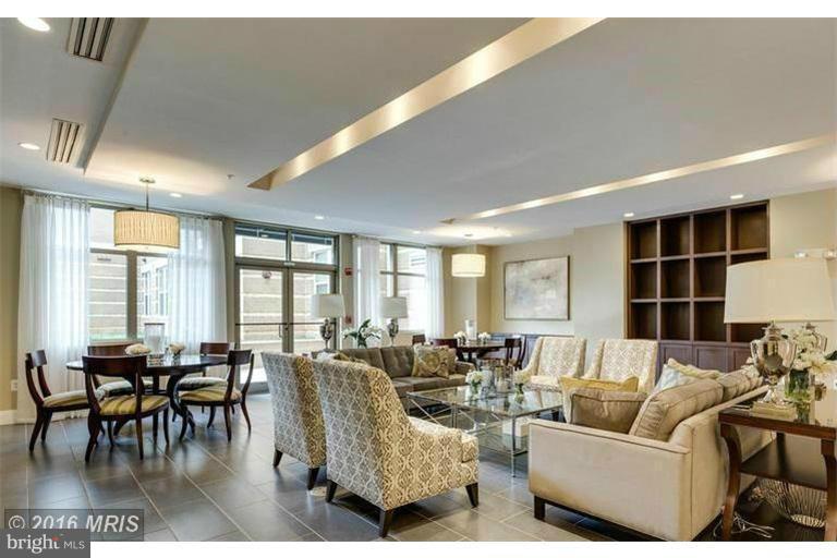 SAVOY AT RESTON TOWN CENTER - Residential Lease