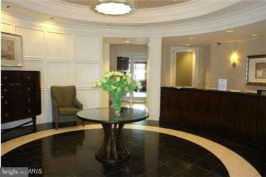 SAVOY AT RESTON TOWN CENTER - Residential Lease