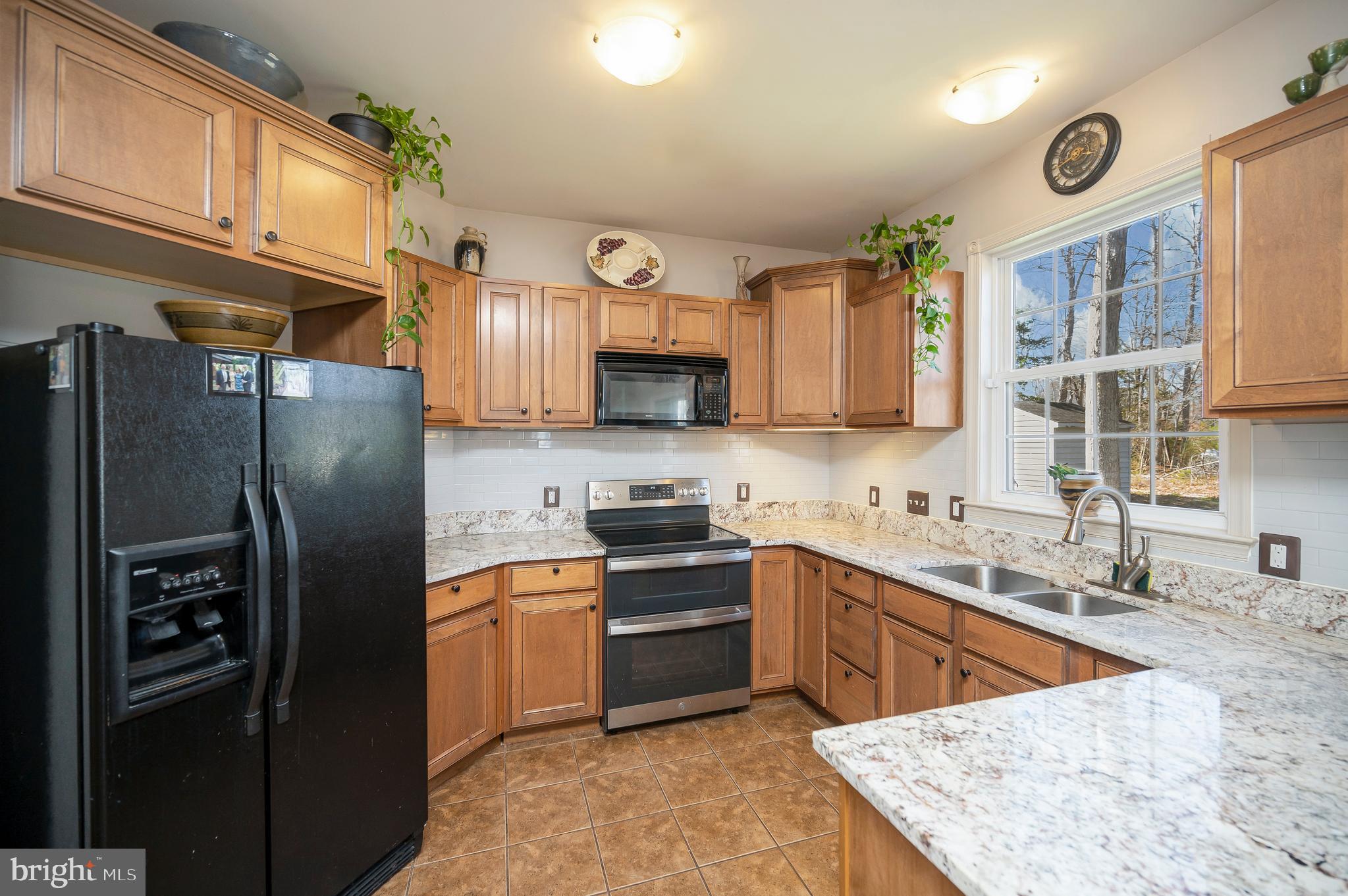 LAKE OF THE WOODS - Residential