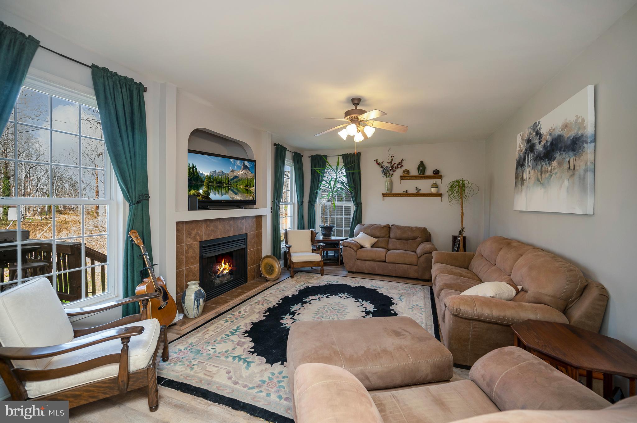 LAKE OF THE WOODS - Residential