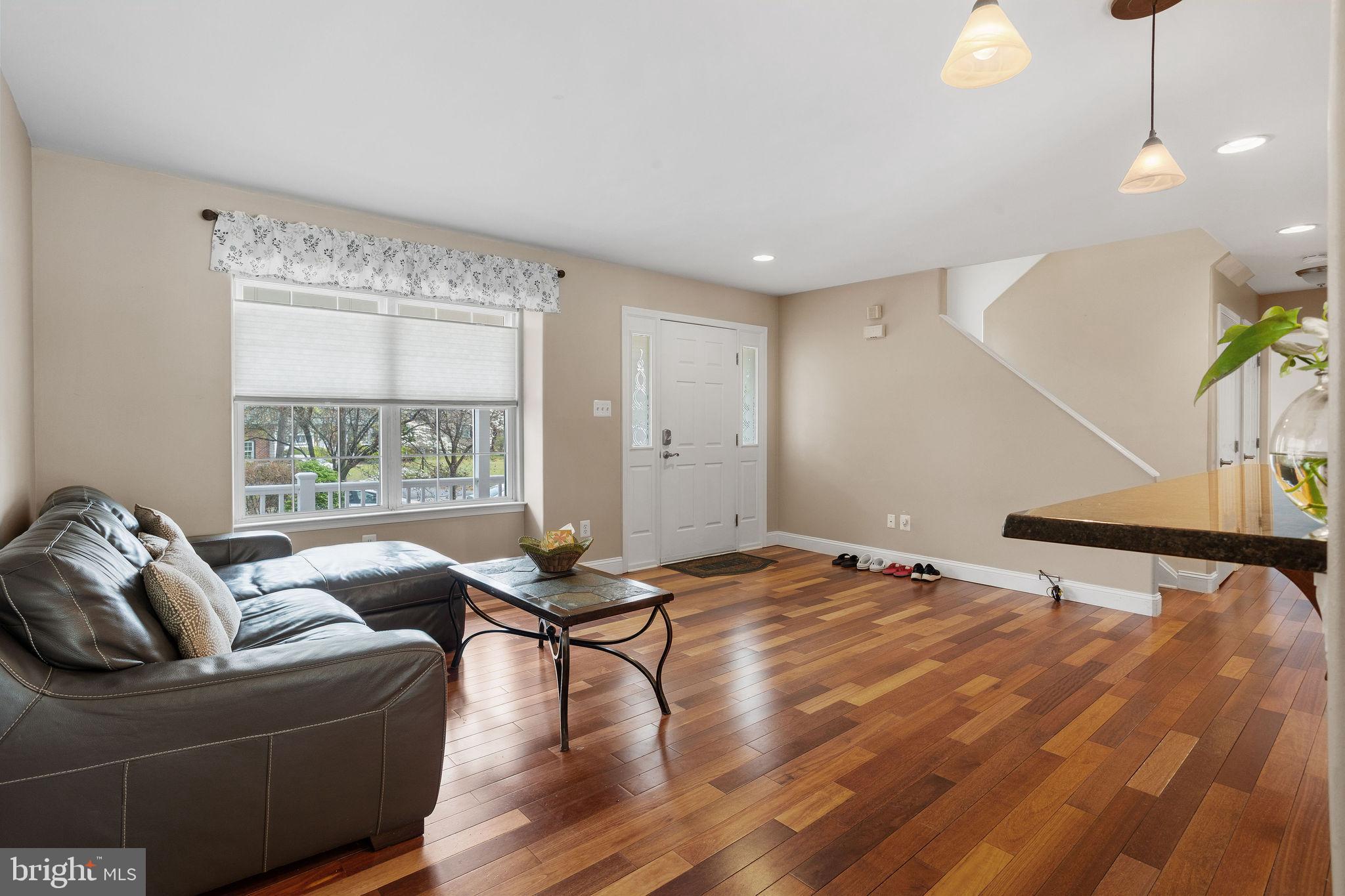 168 FAIRFAX DRIVE