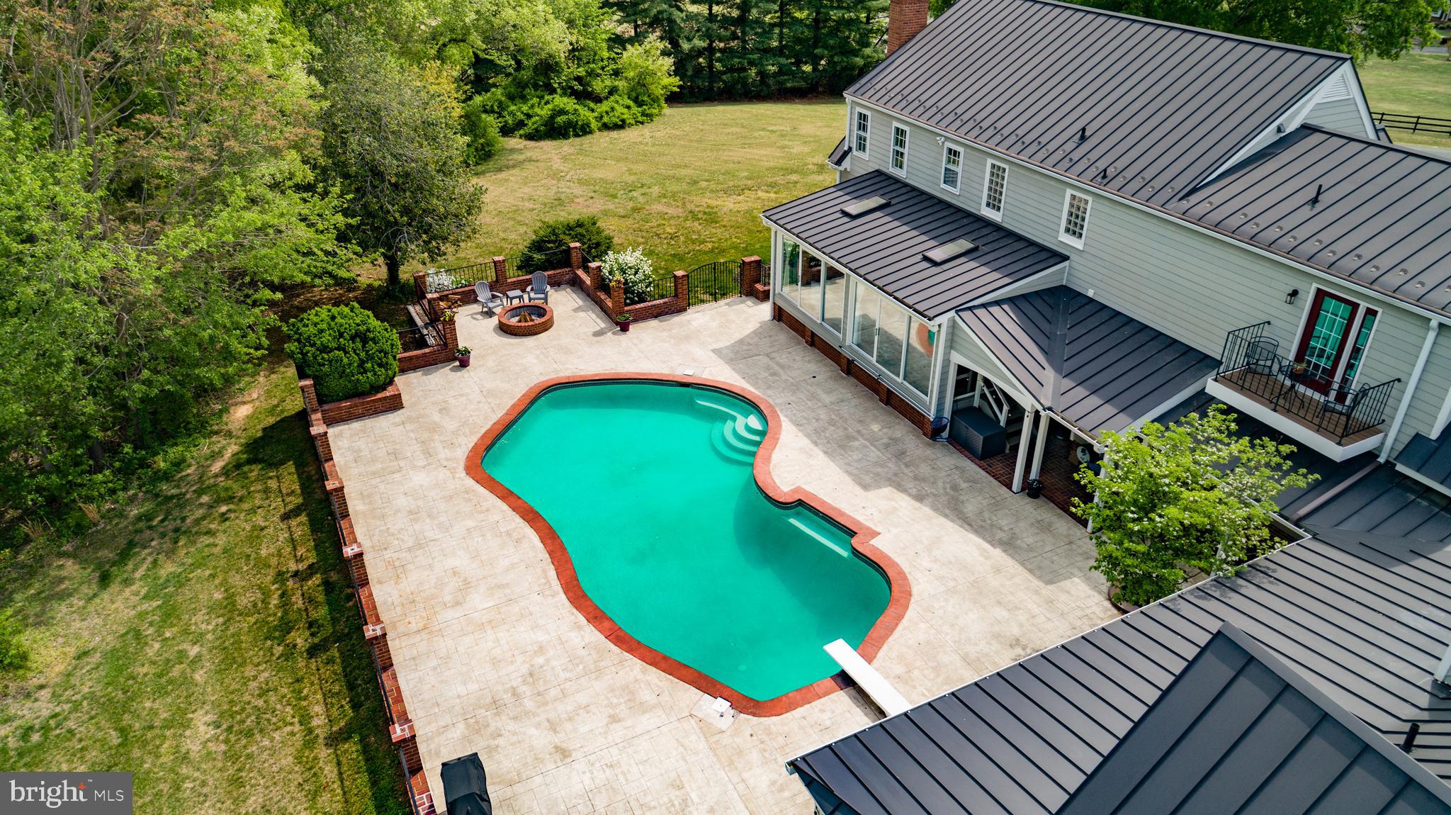 BOSCOBEL FARMS - Residential