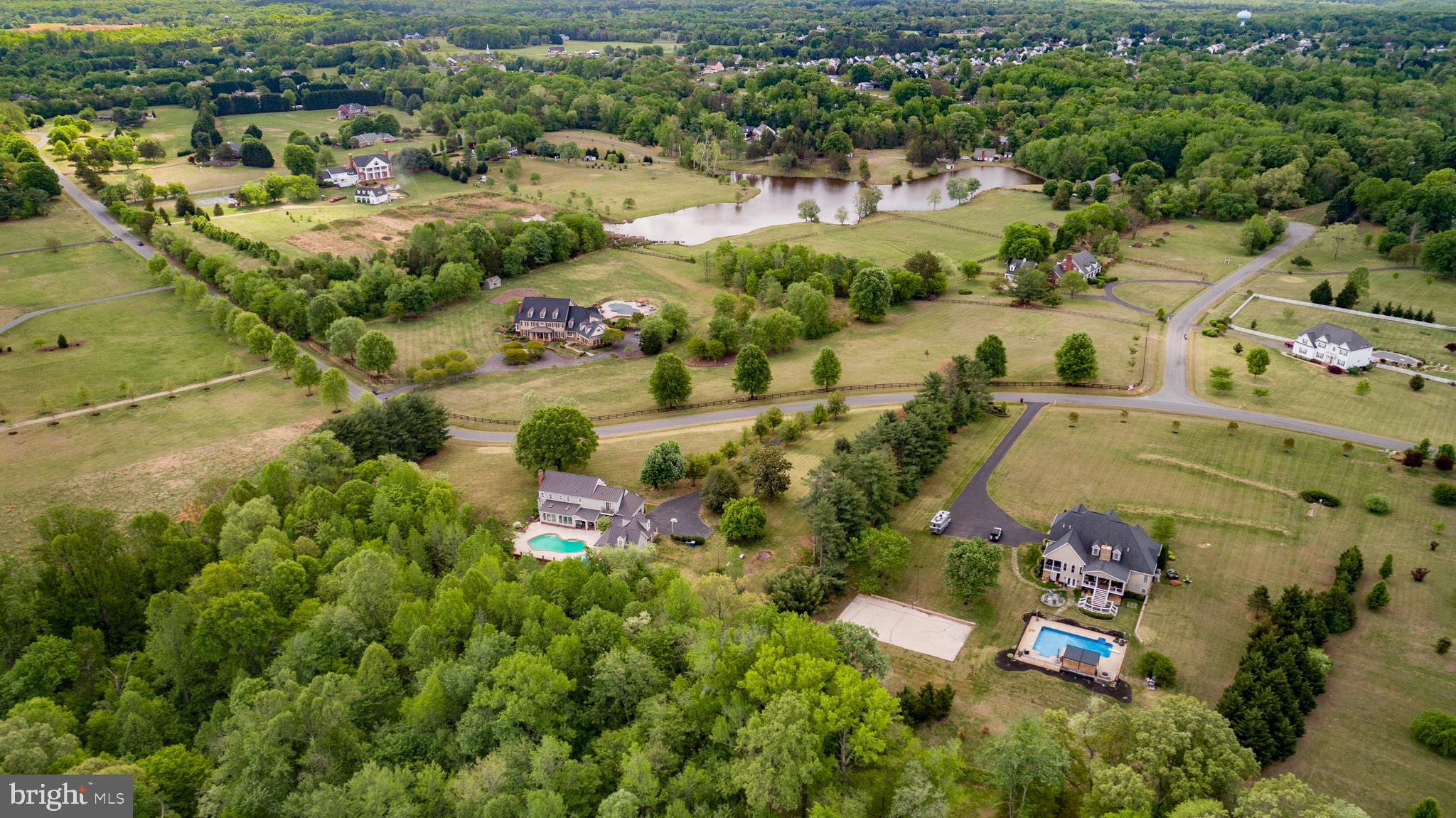 BOSCOBEL FARMS - Residential