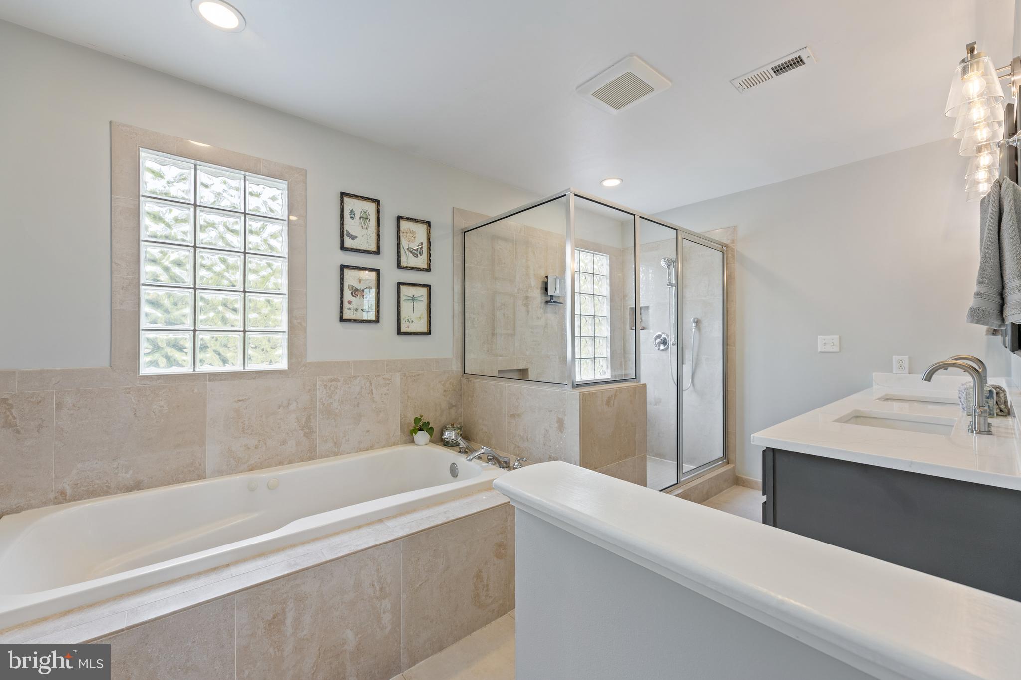 BOSCOBEL FARMS - Residential