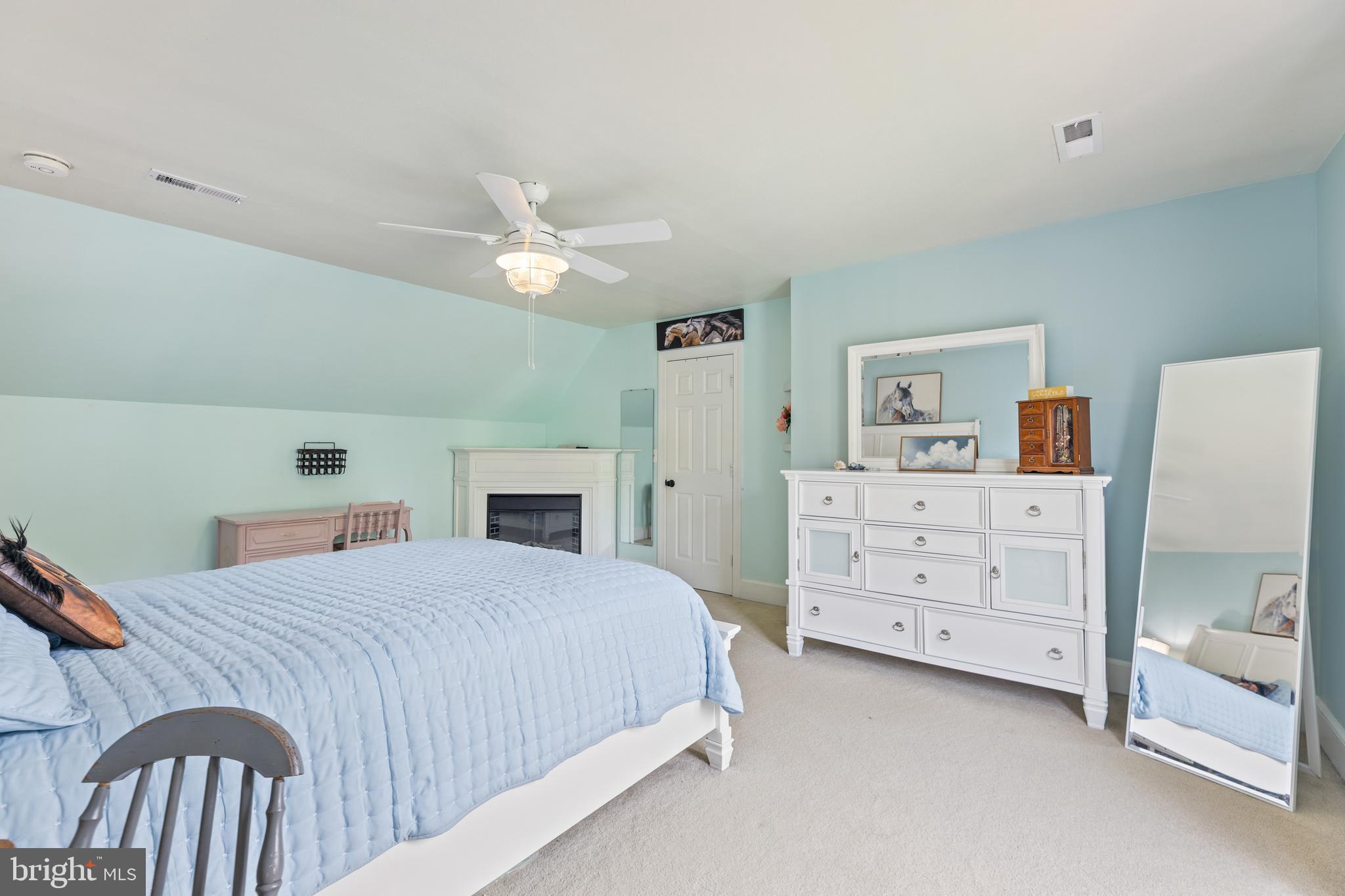 BOSCOBEL FARMS - Residential