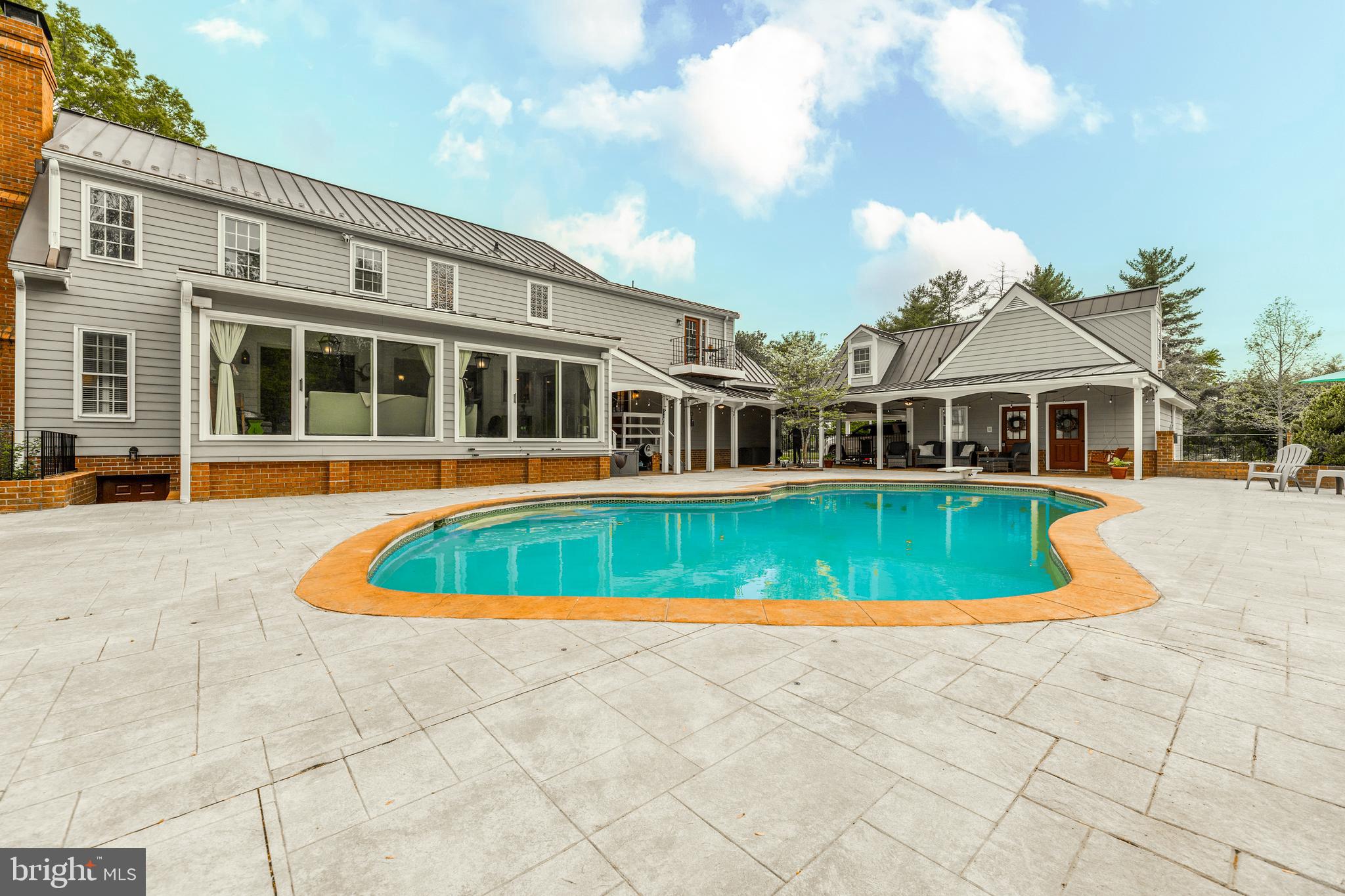 BOSCOBEL FARMS - Residential