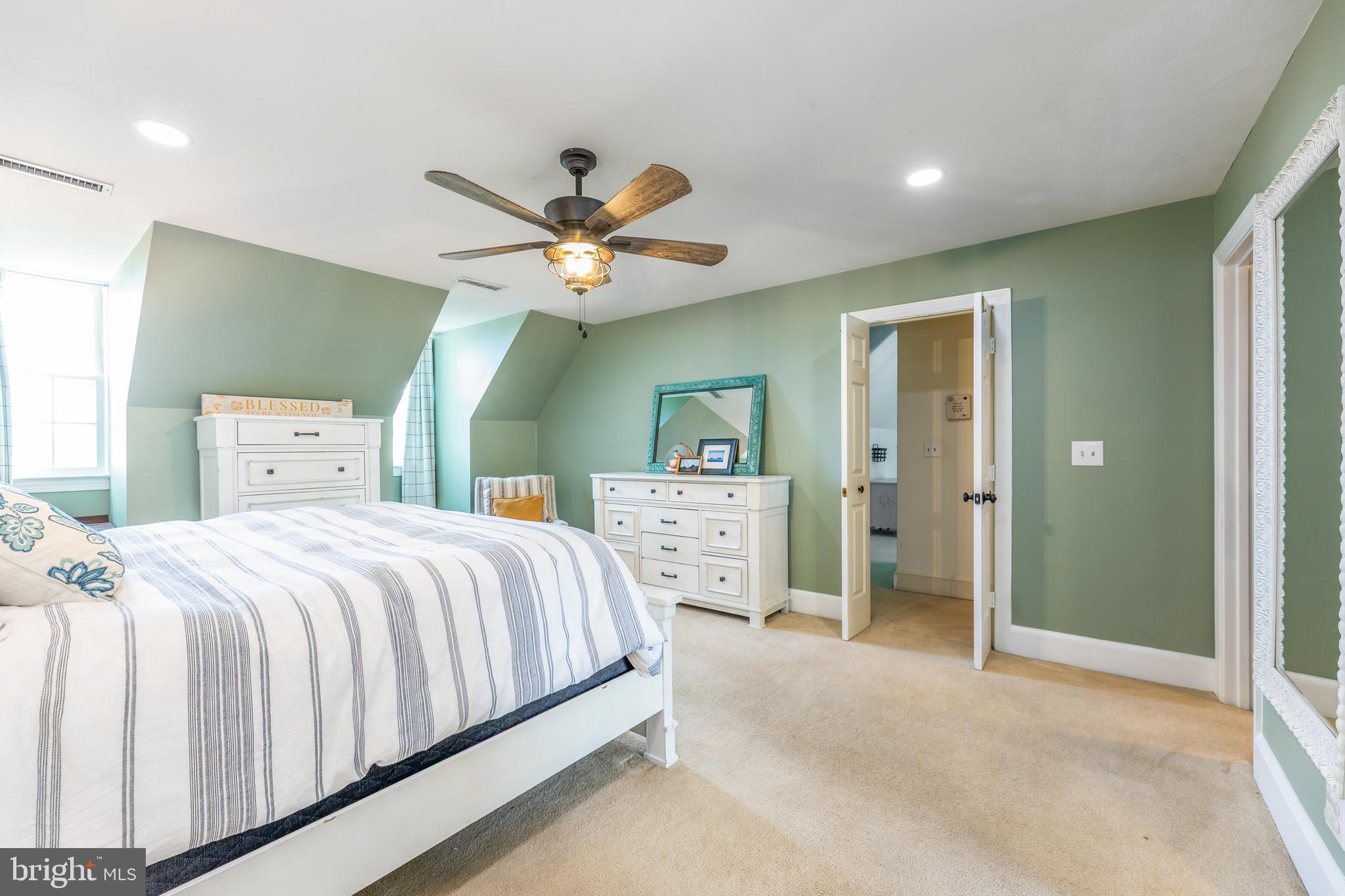 BOSCOBEL FARMS - Residential