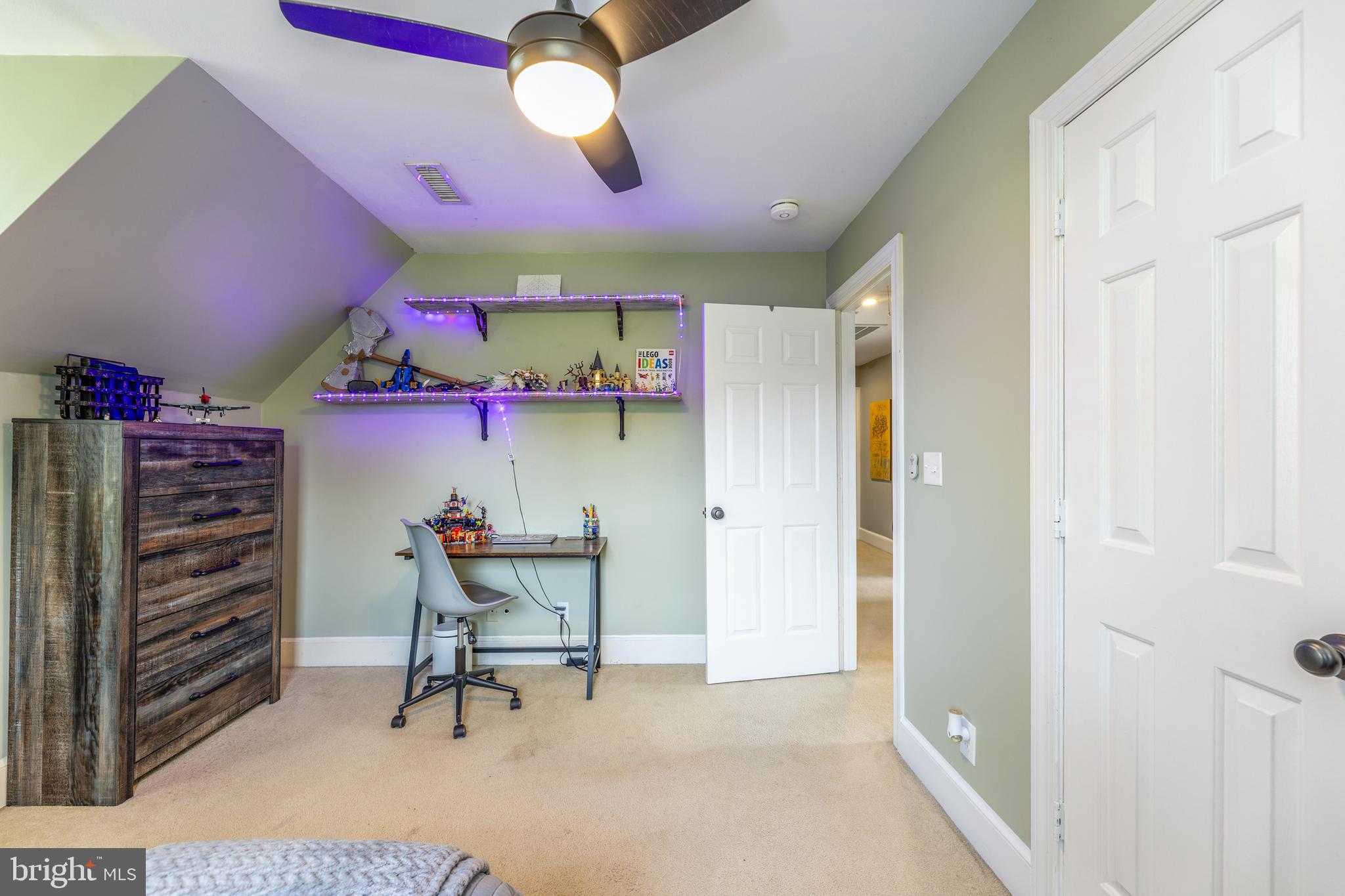 BOSCOBEL FARMS - Residential