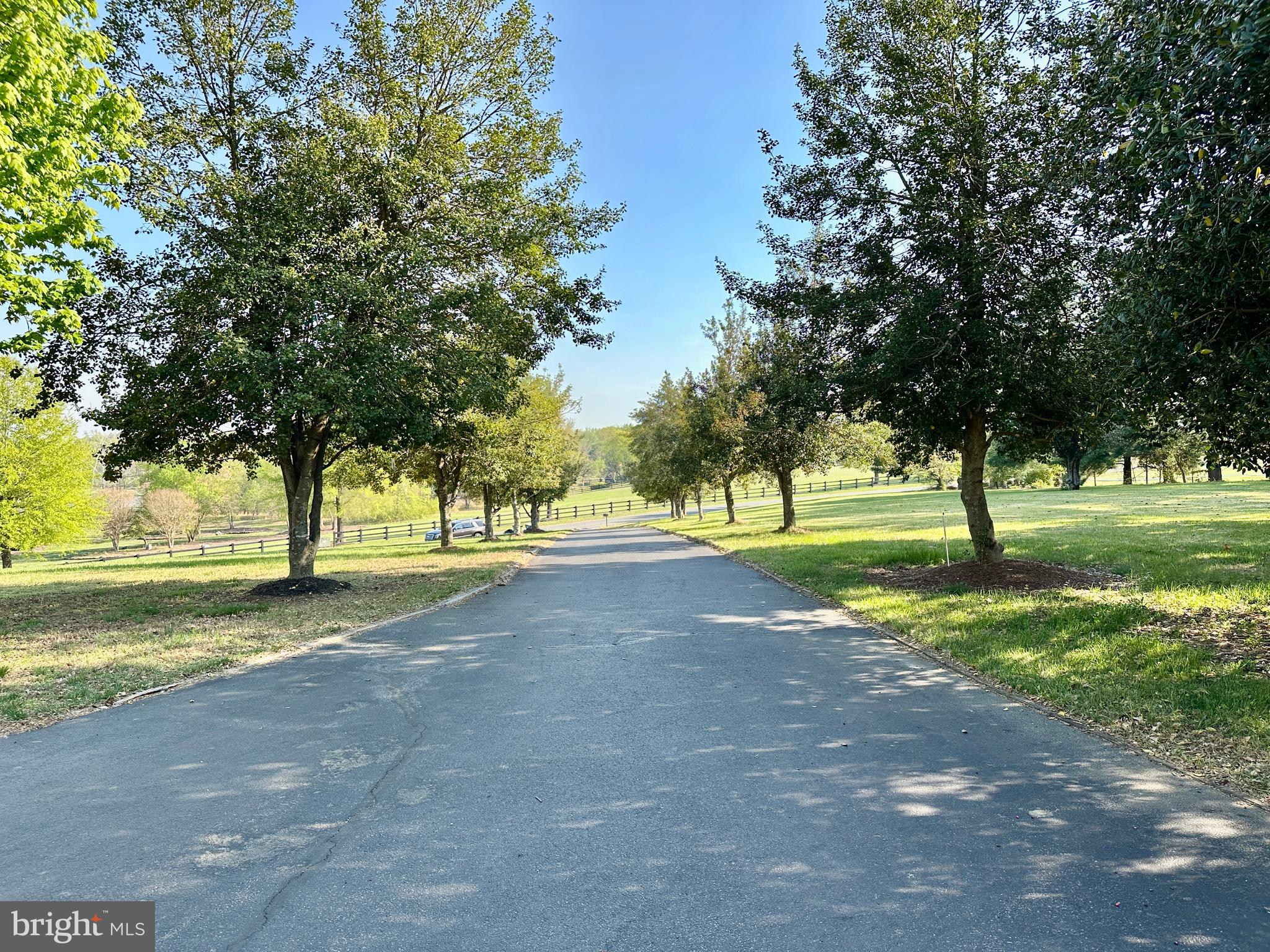 BOSCOBEL FARMS - Residential