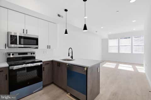 Condo For Rent - 2326 N 16th Street #2<br/> PHILADELPHIA, PA 19132