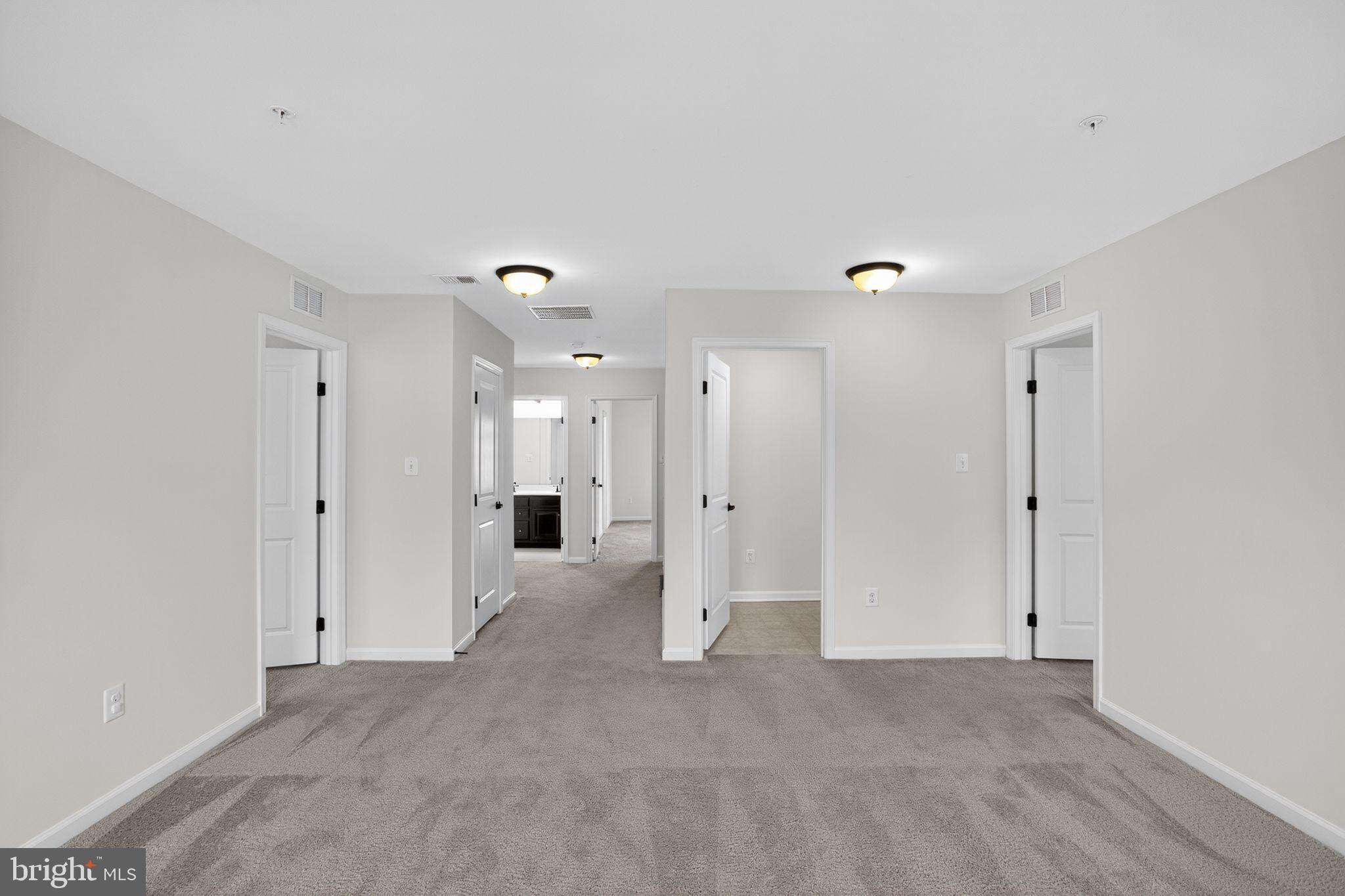 LINDEN GROVE - Residential