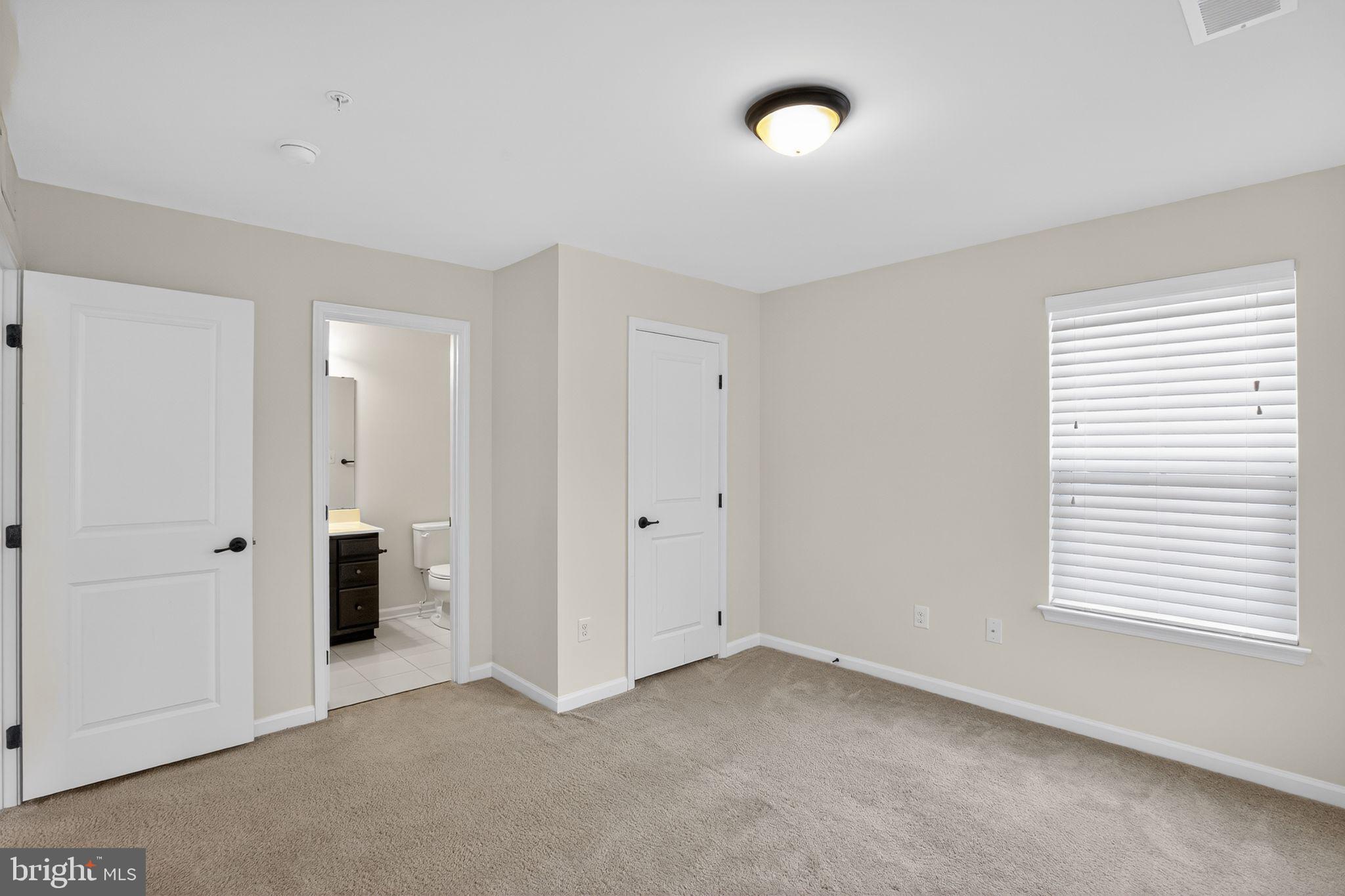 LINDEN GROVE - Residential