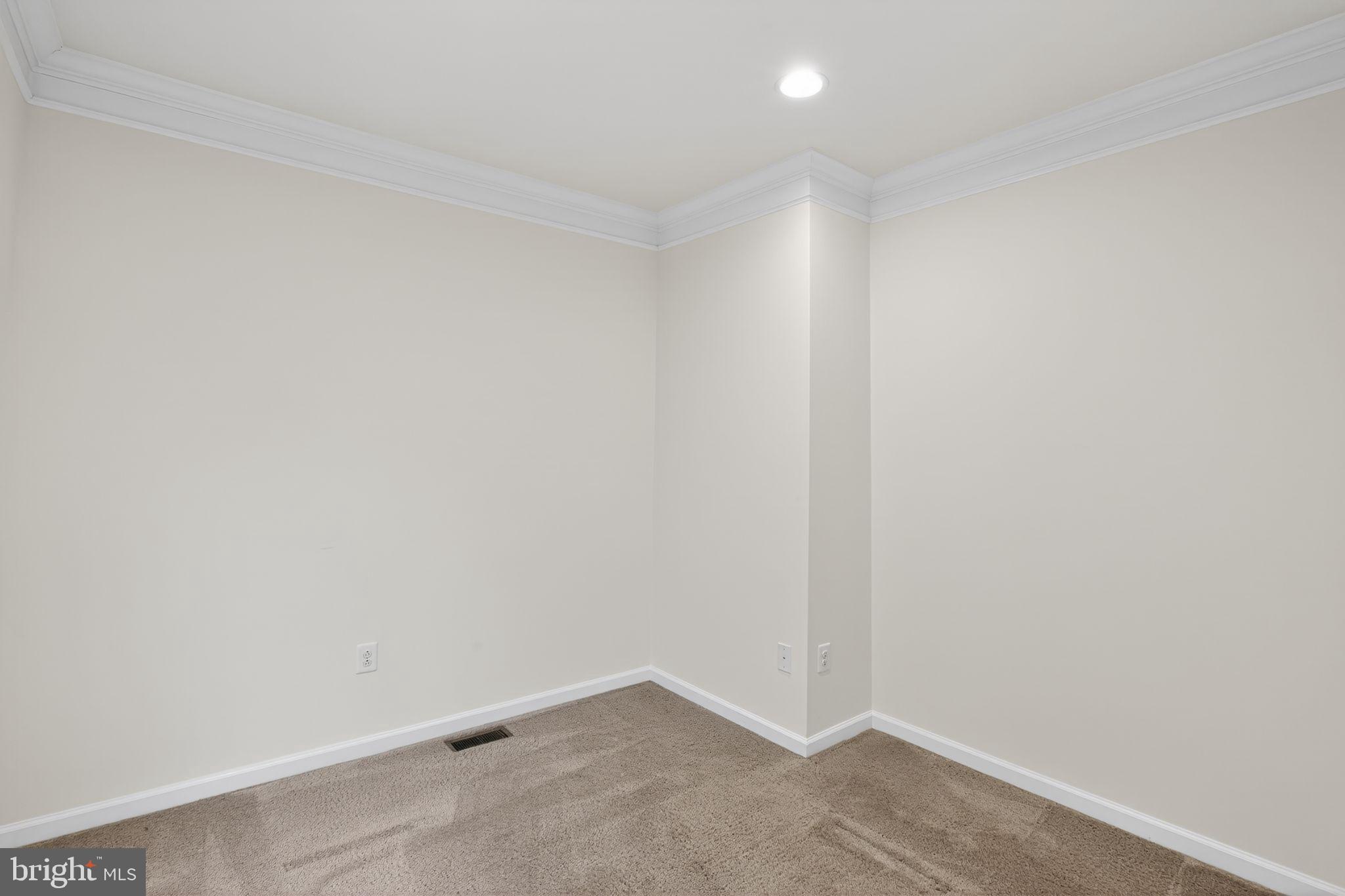 LINDEN GROVE - Residential