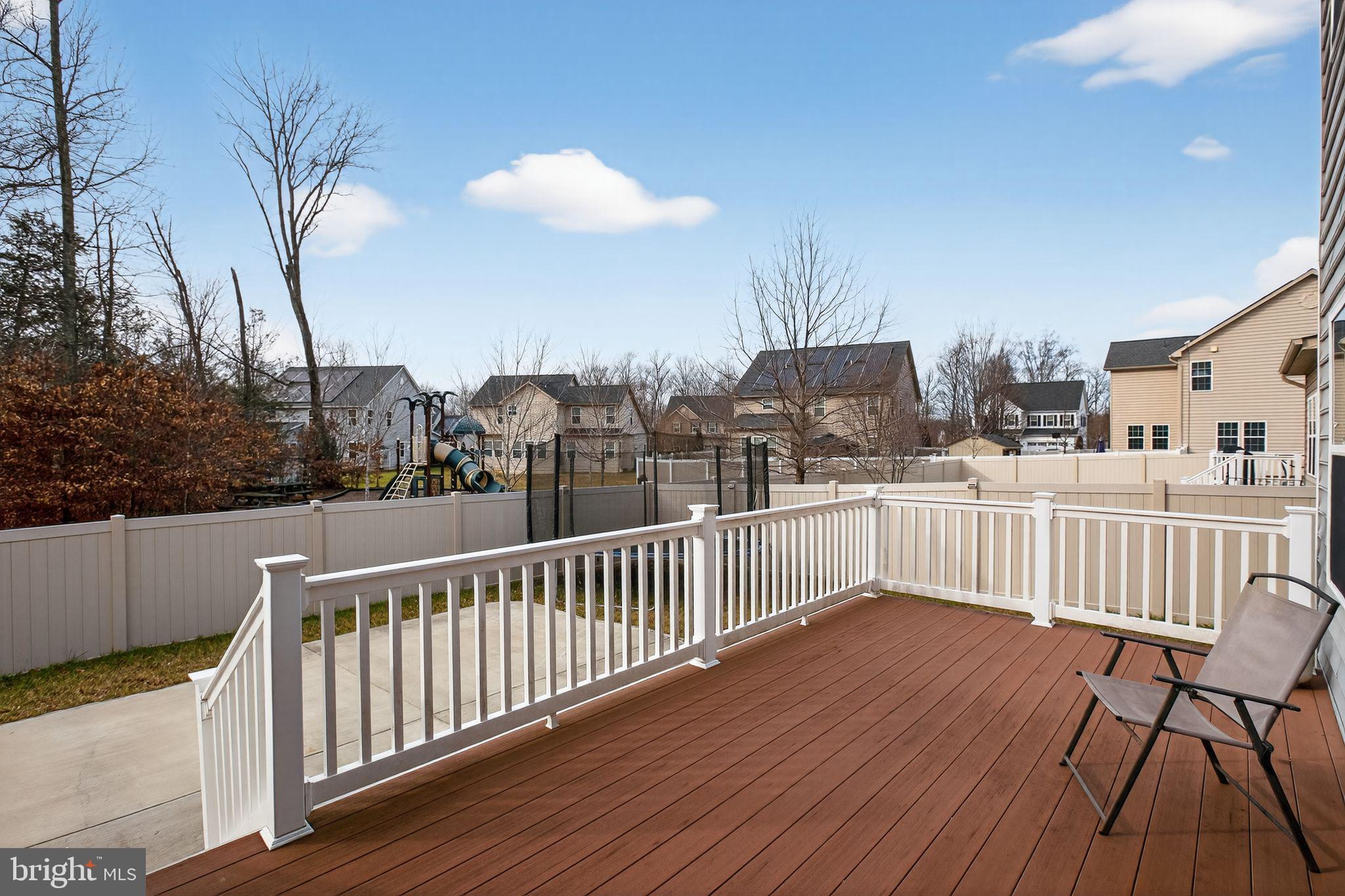 LINDEN GROVE - Residential