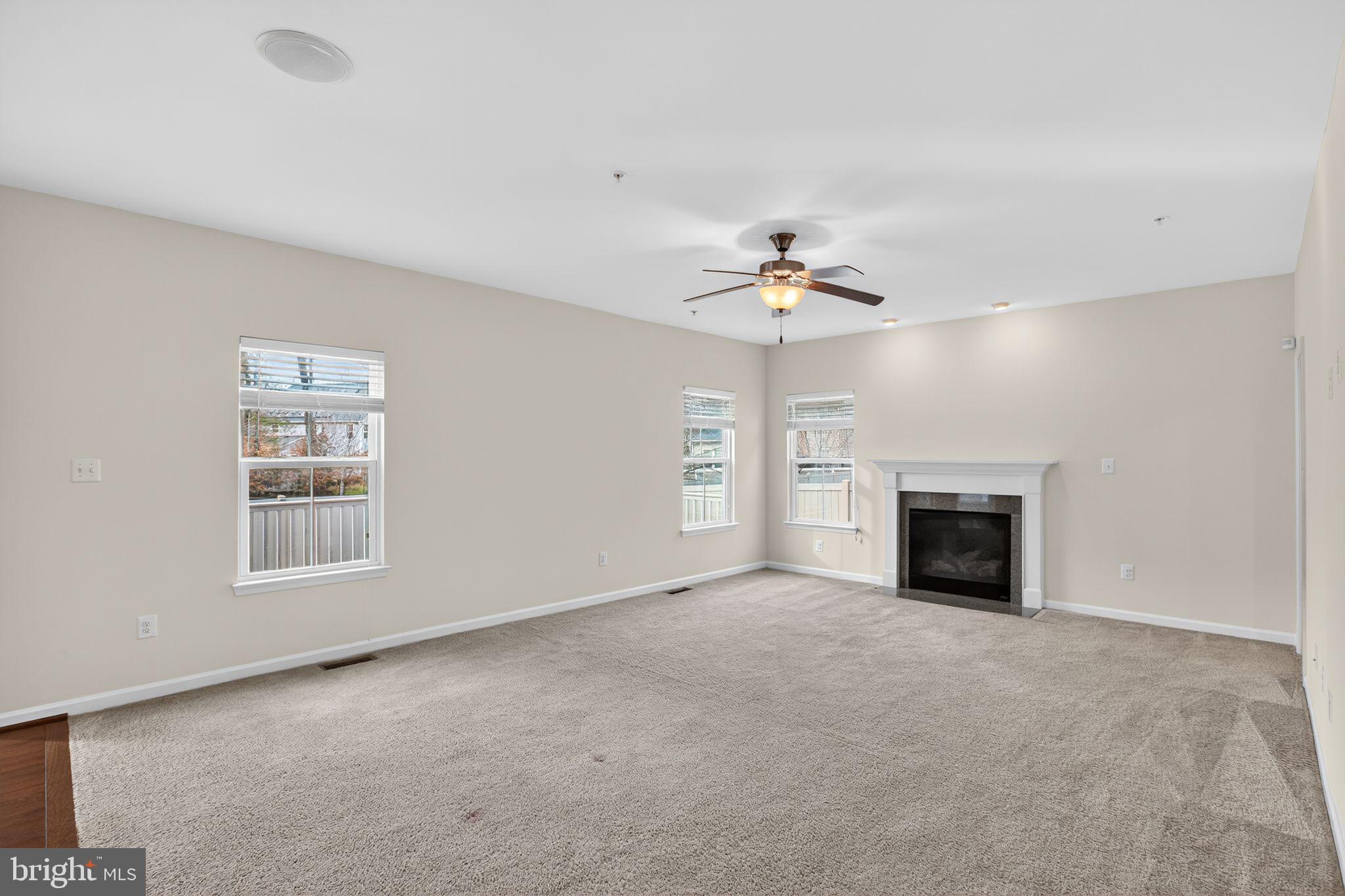 LINDEN GROVE - Residential