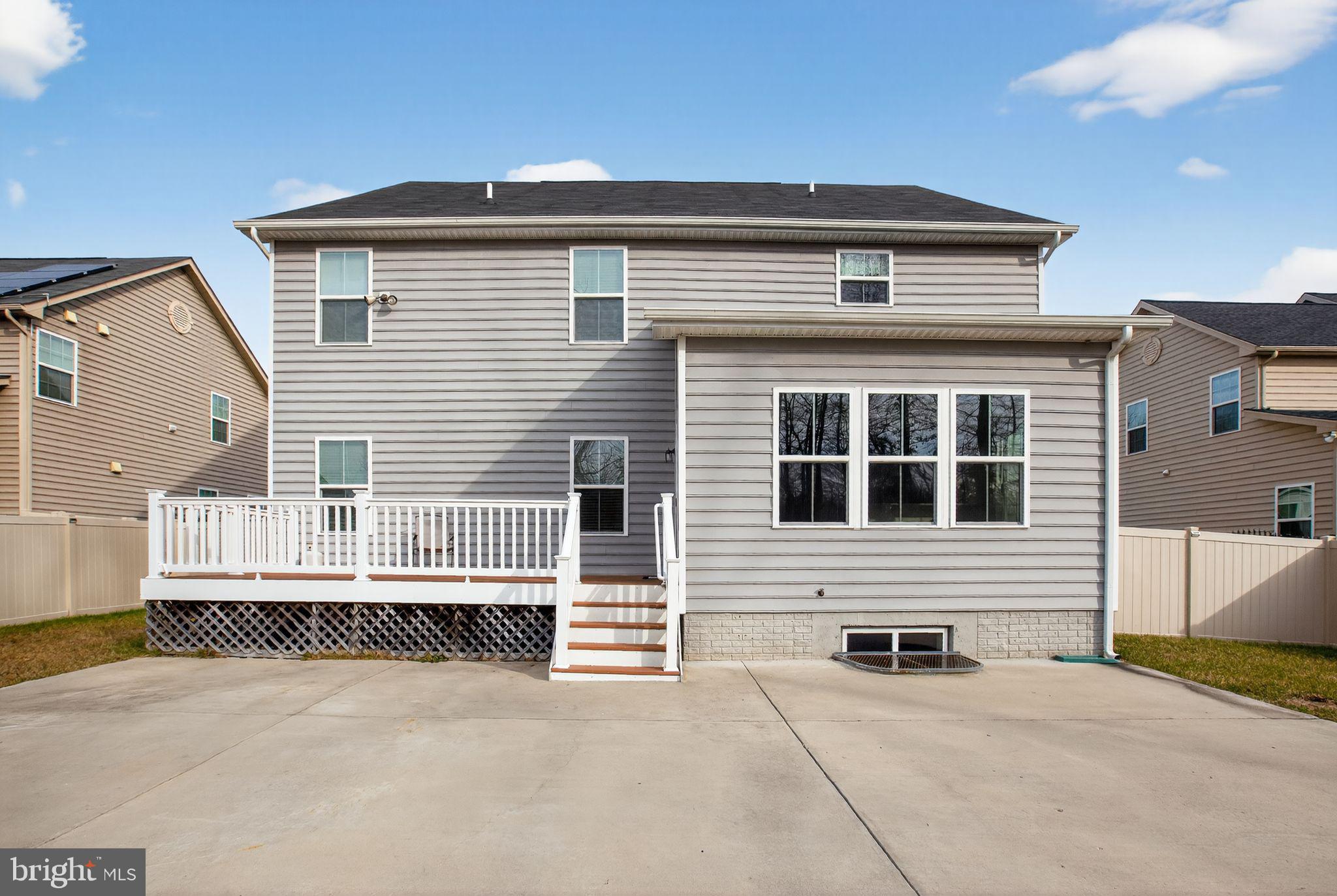 LINDEN GROVE - Residential